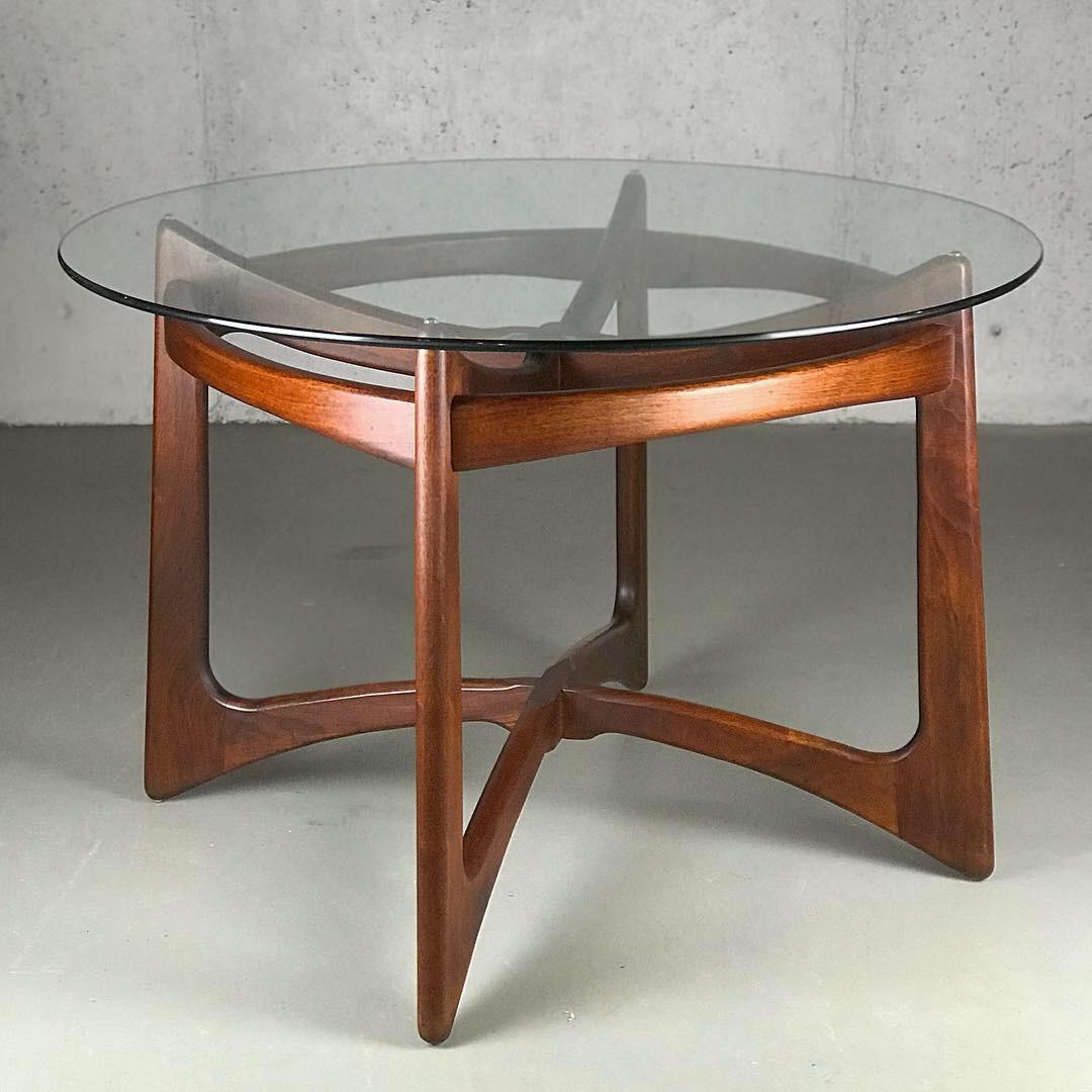 Beautiful round dining table designed by Adrian Pearsall for Craft Associates with 48