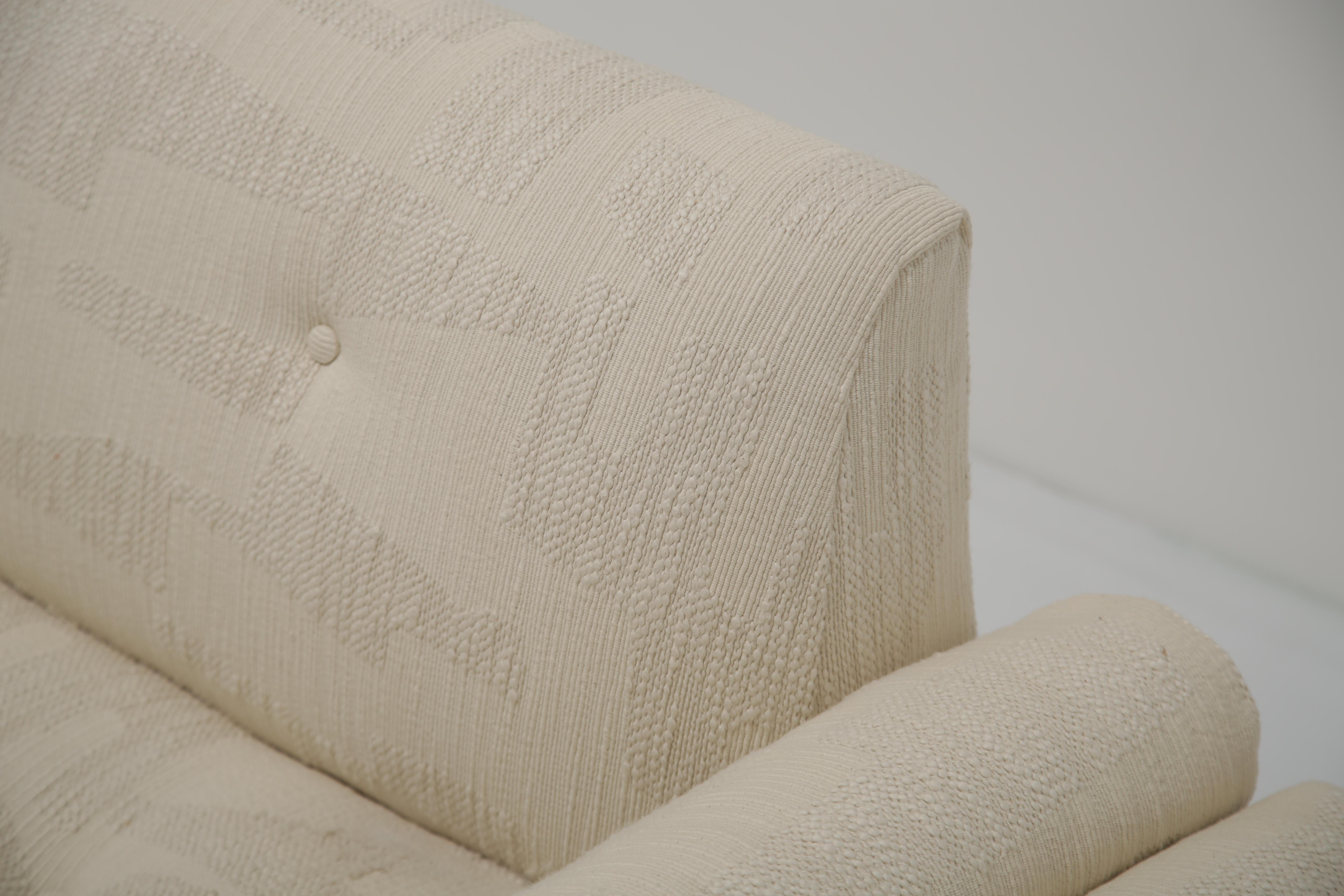 Skulpturales Sofa 'Gondola' aus Nussbaumholz, Model No. 2000-S, von Adrian Pearsall, 1960er Jahre im Zustand „Gut“ im Angebot in Dublin 8, IE