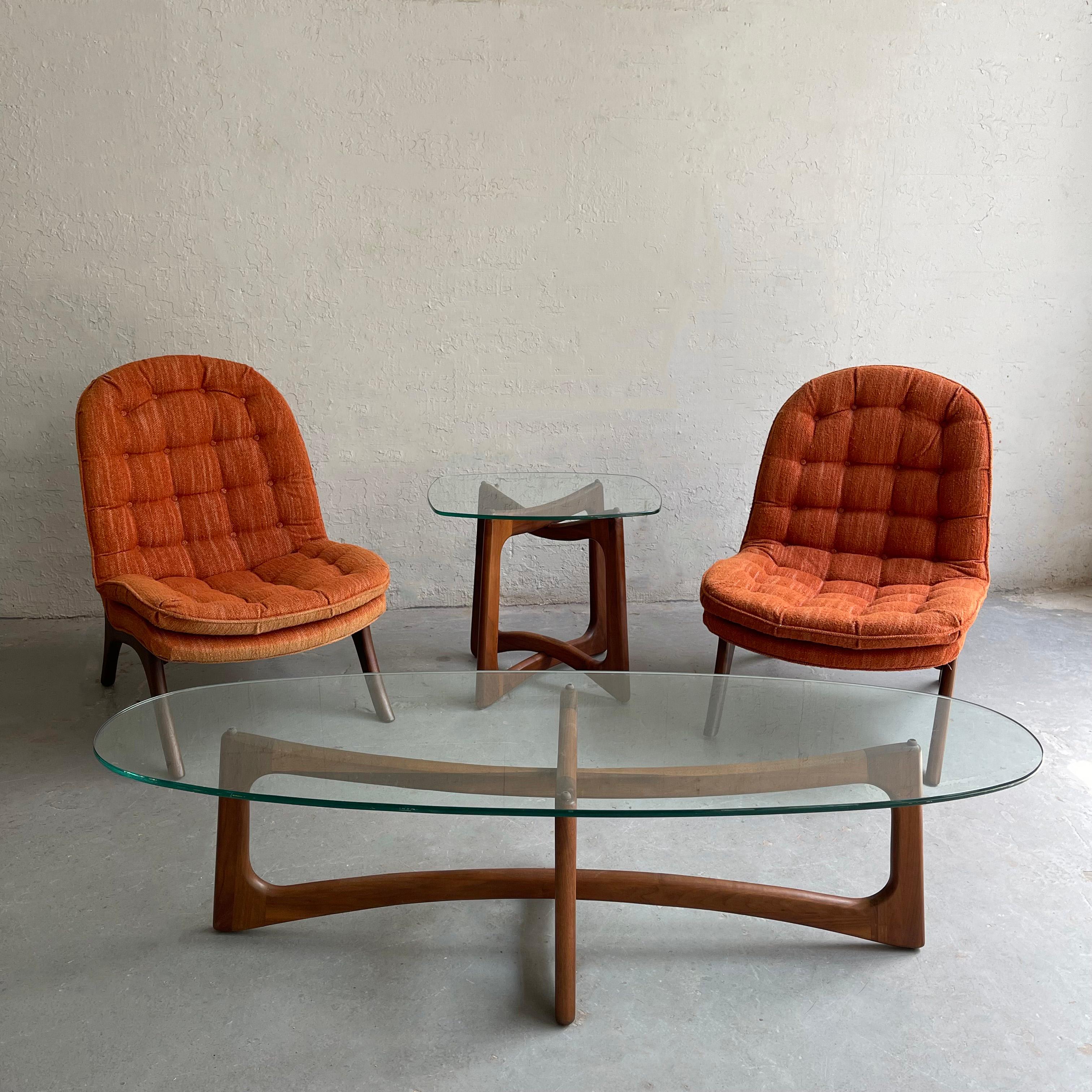 Sculptural Walnut Side Table by Adrian Pearsall, Craft Associates In Good Condition In Brooklyn, NY