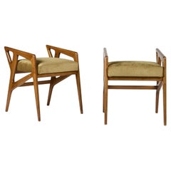 Sculptural Walnut Stool Model 687 by Gio Ponti , 1953s