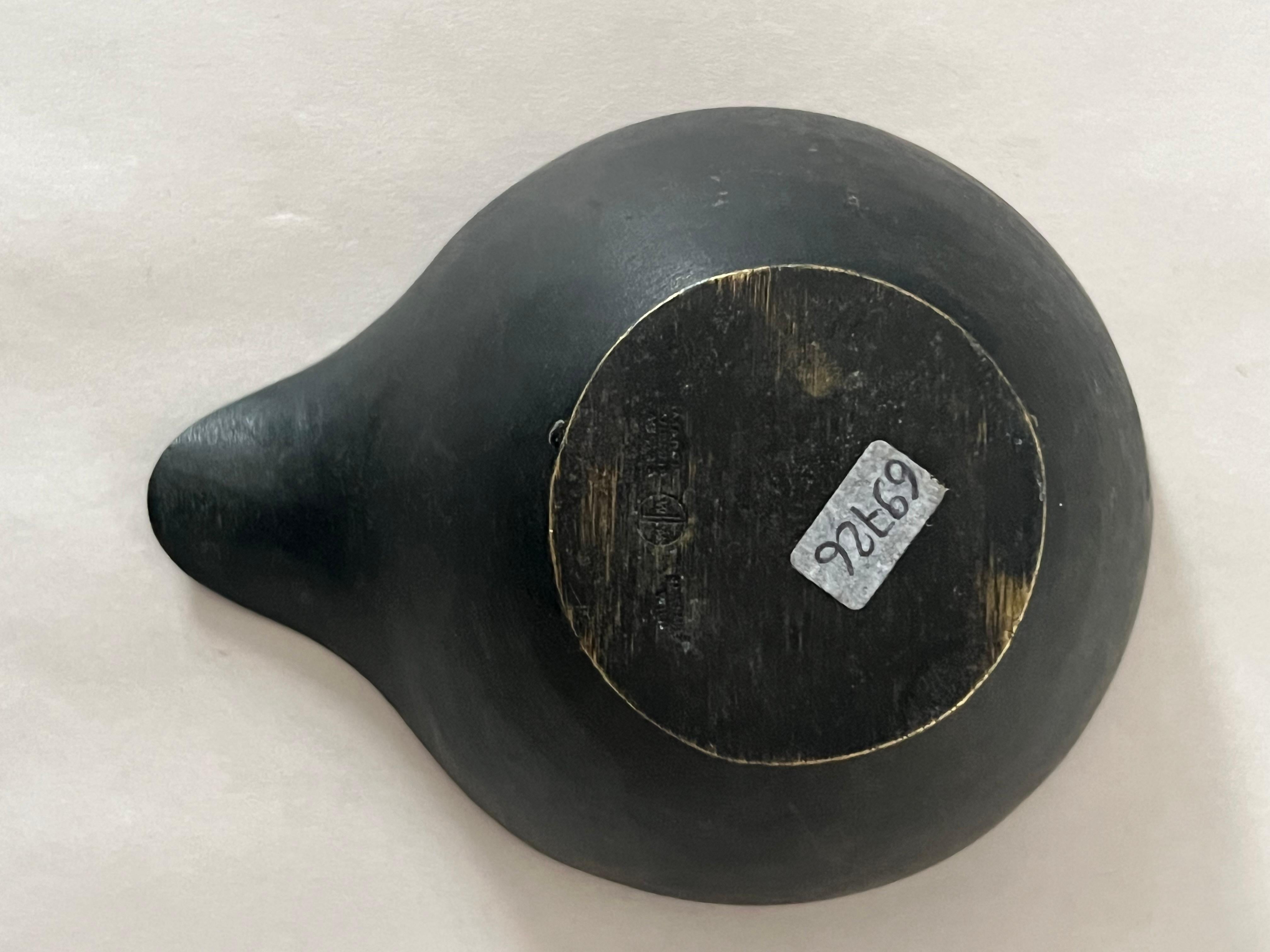 Pestello scultoreo a ciotola in ottone modernista Werkstätte Hagenauer, Austria, anni '50 in vendita 1