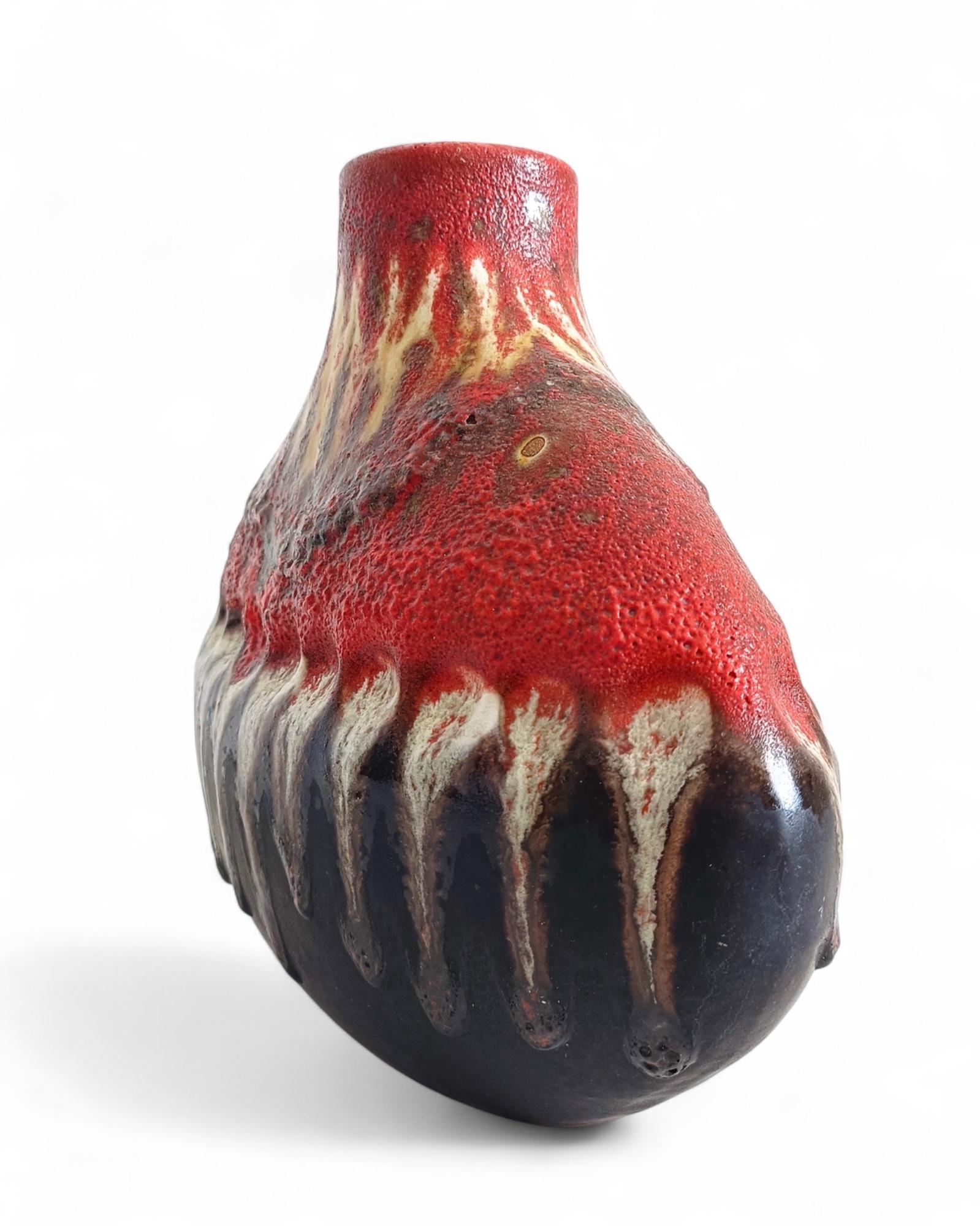 Vase sculptural en poterie d'art West German Pottery par Carstens Tönnieshof, c. 1950s en vente 1