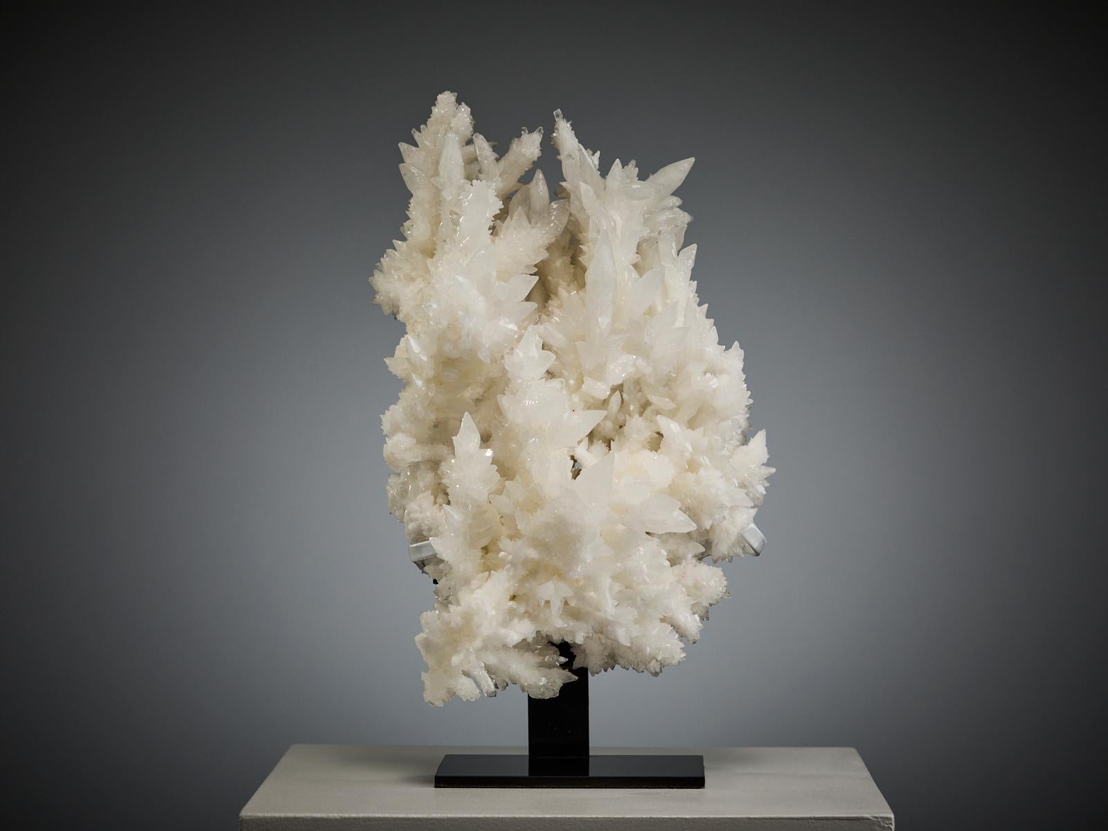 Sculptural White Formation – Calcite and Aragonite For Sale 12
