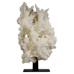 Sculptural White Formation – Calcite and Aragonite