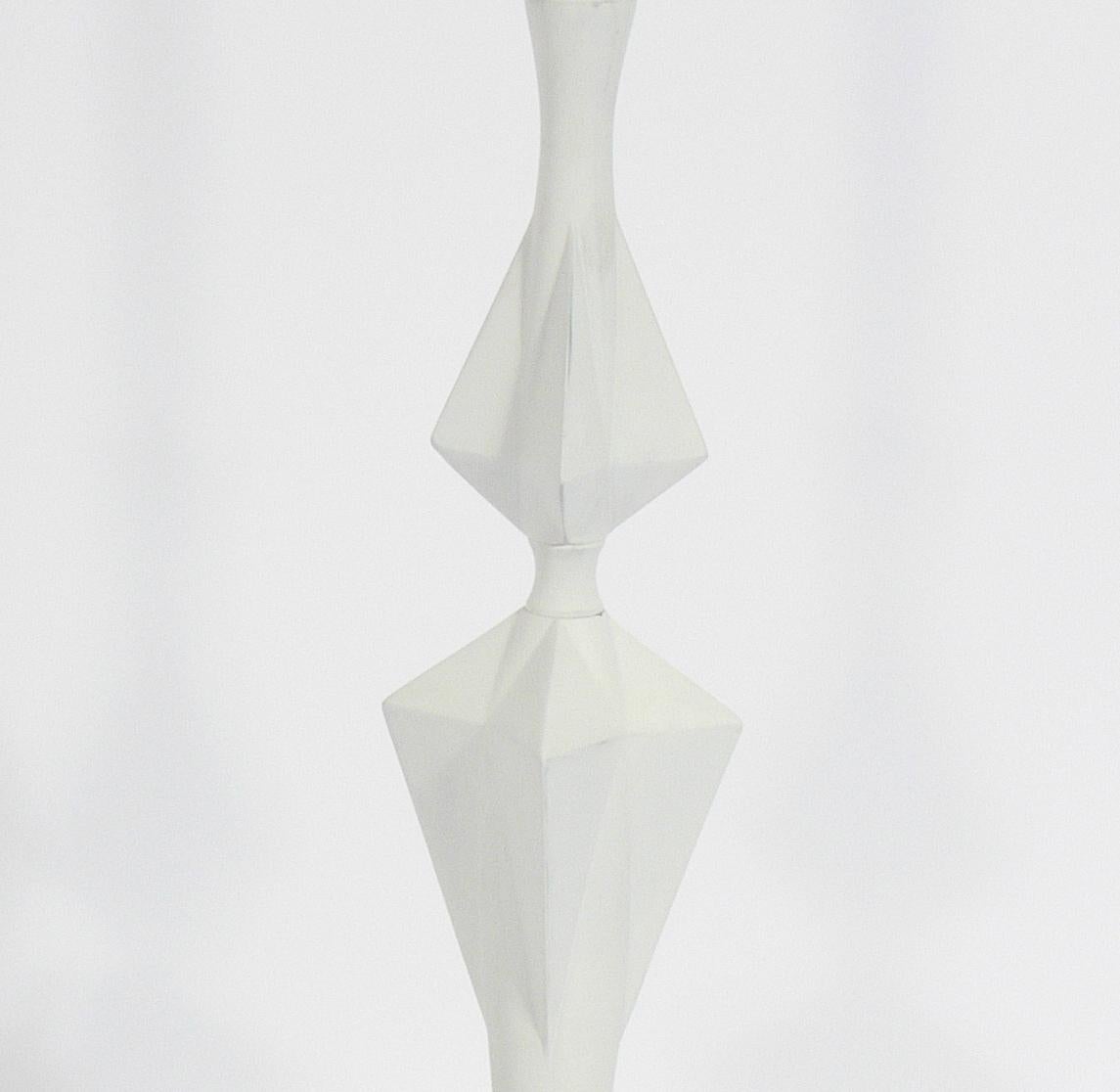 Américain Lampes blanches sculpturales en vente