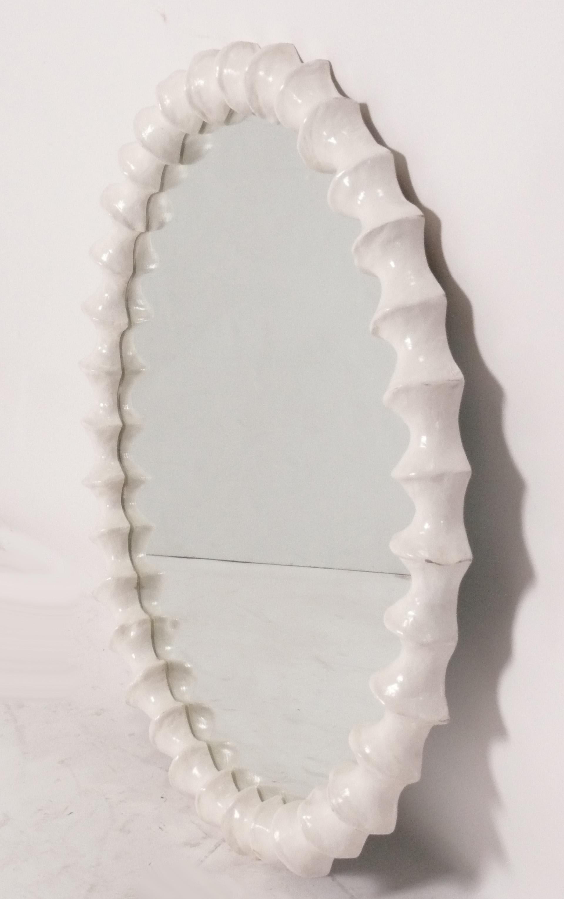 Miroir sculptural 