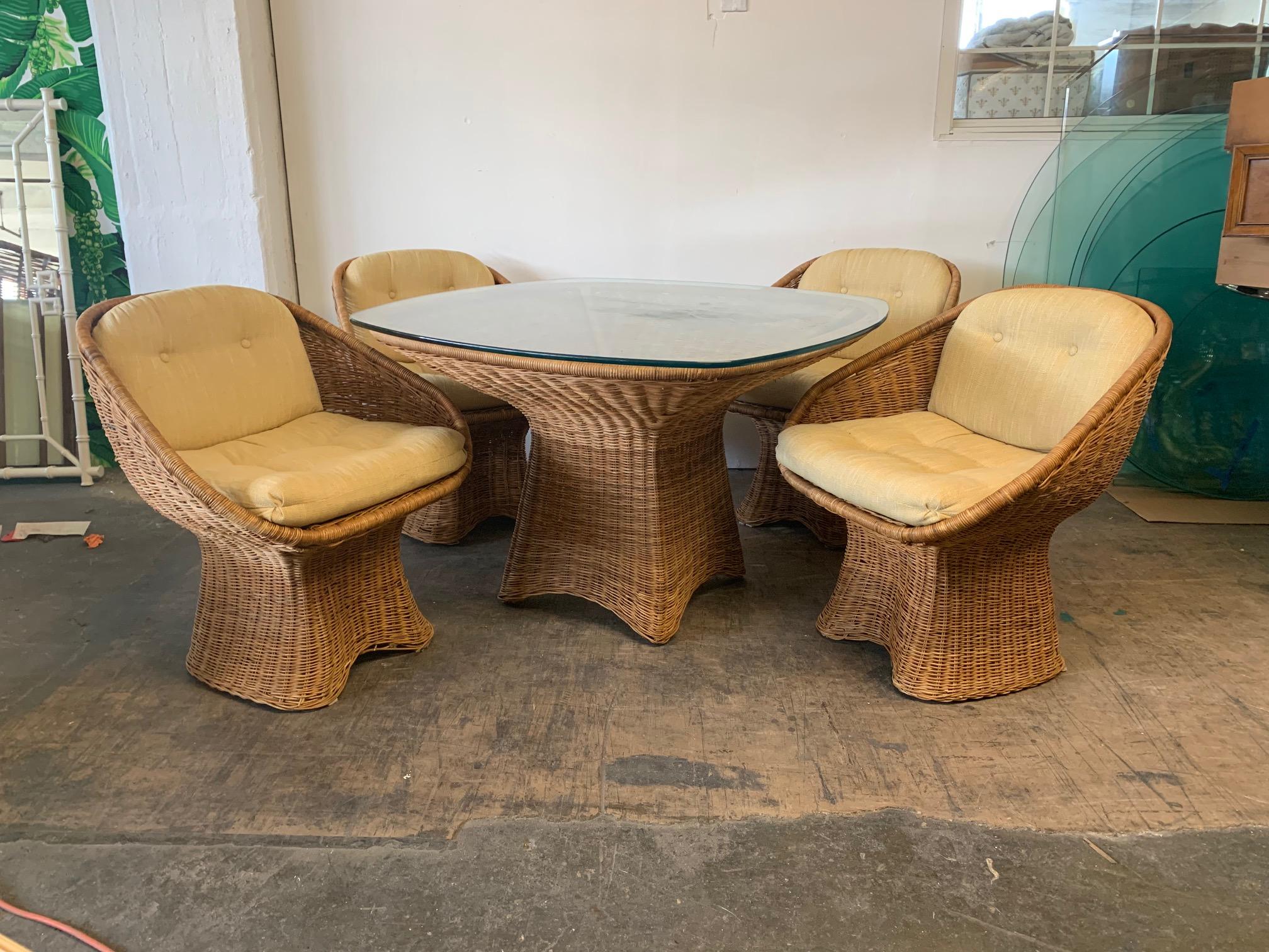 Late 20th Century Sculptural Wicker Dining Table
