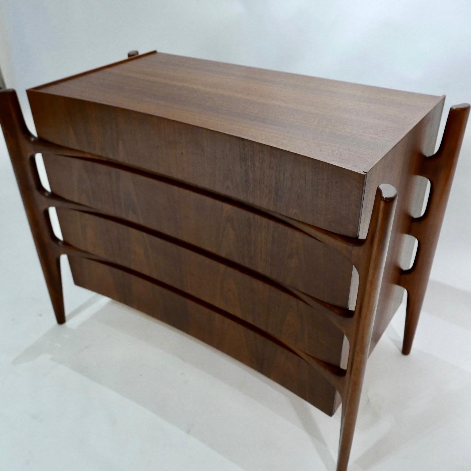 Scandinavian Modern Sculptural William Hinn for Urban Furniture Scandinavian 4 Drawer Walnut Chest