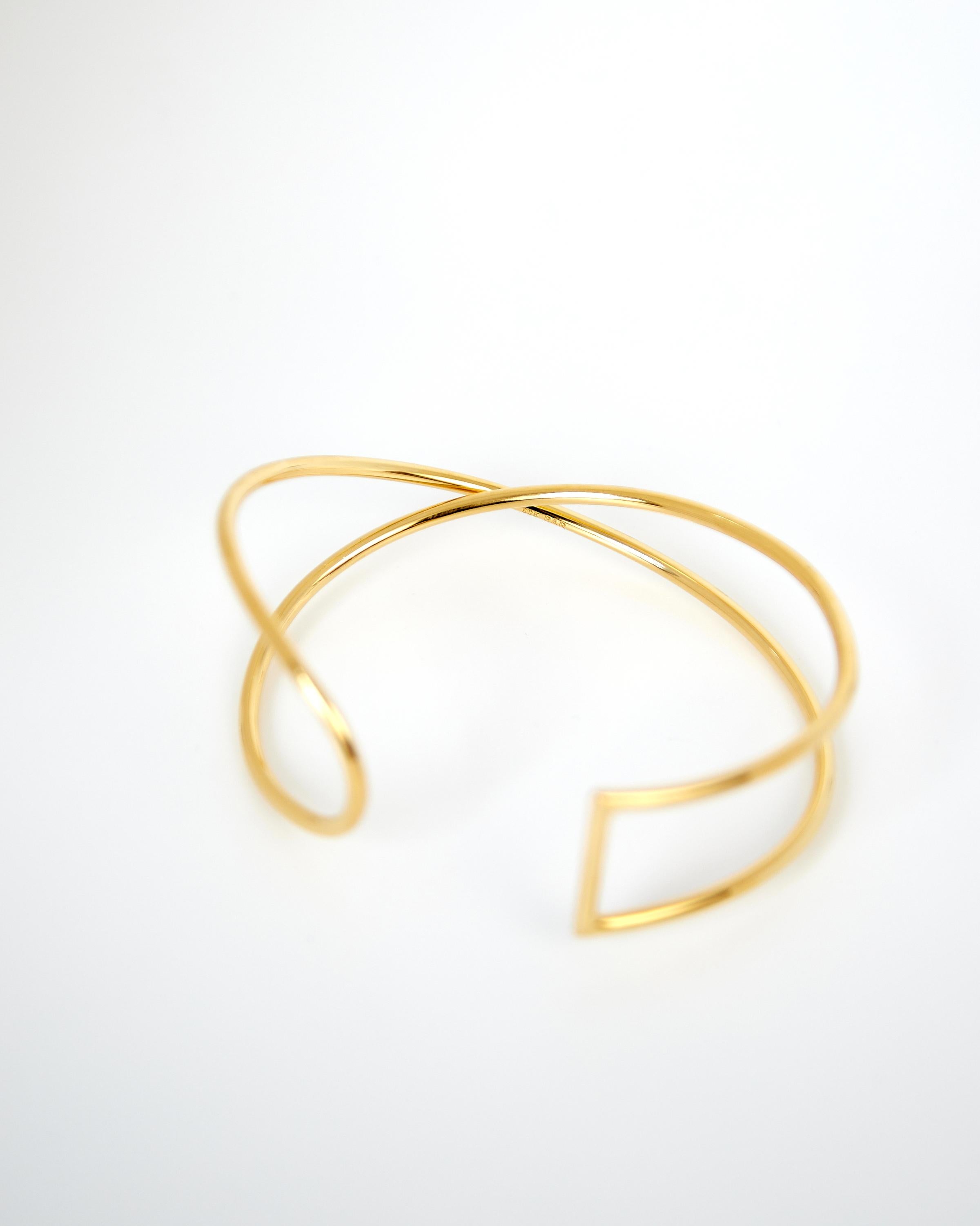 Sculptural Wire Bangle, 18 Carat Gold Plated Recycled Brass  For Sale 1