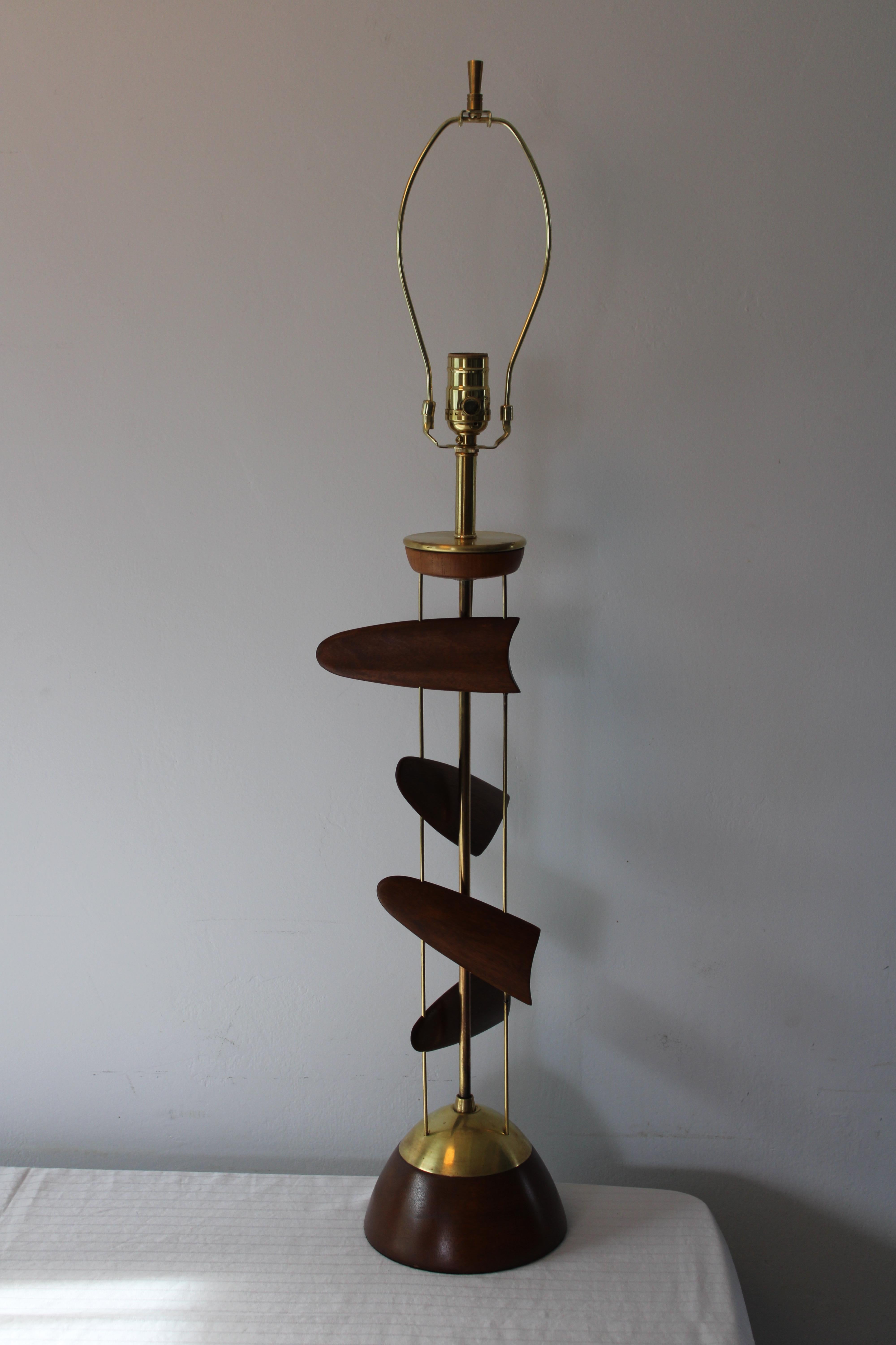 Sculptural Wood and Brass Lamp attributed to Leo Amino In Good Condition For Sale In Palm Springs, CA