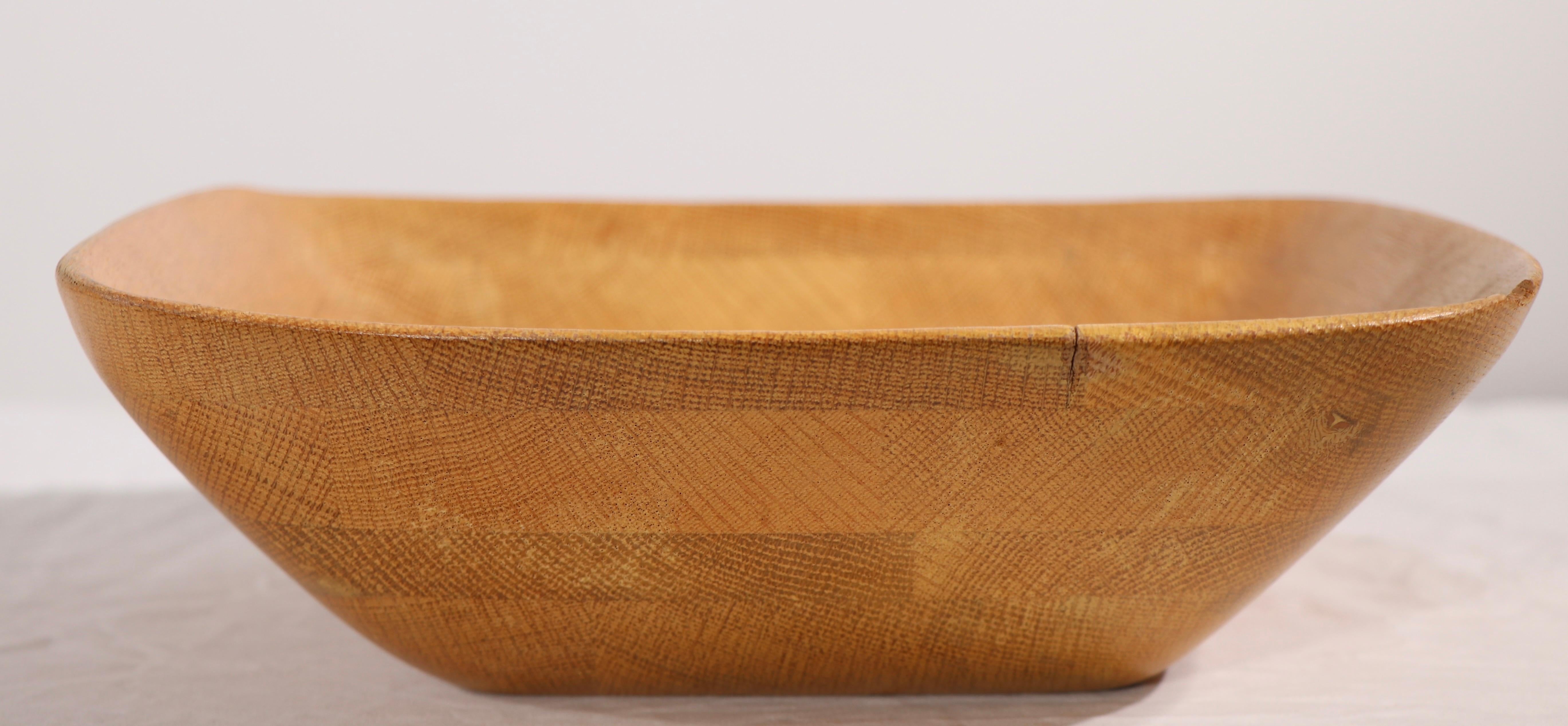 20th Century Sculptural Wood Bowl by Mary Wright, Klise For Sale