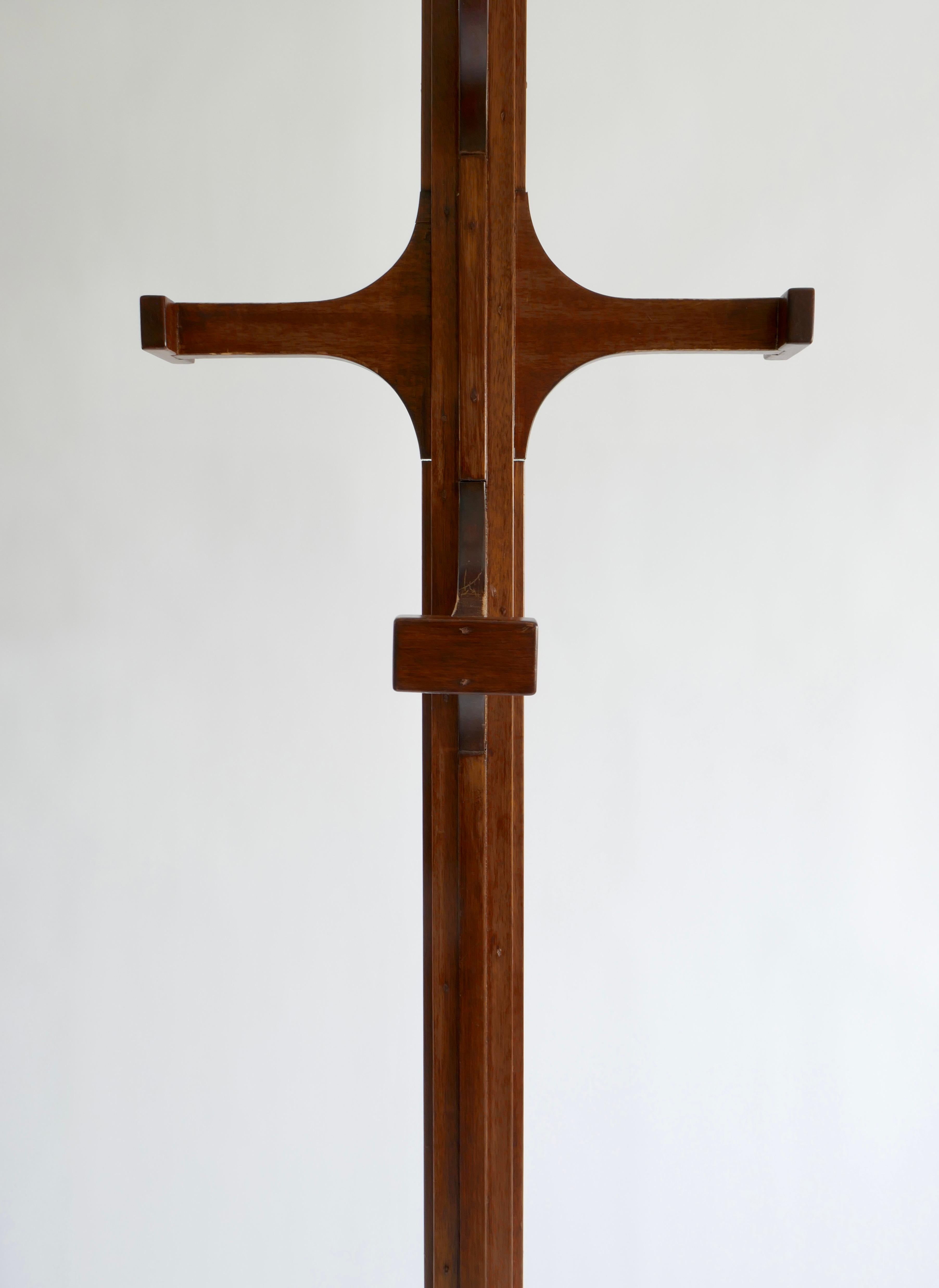 Italian Sculptural Wood Coat Stand by Giuseppe Rivadossi, Italy, 1970s