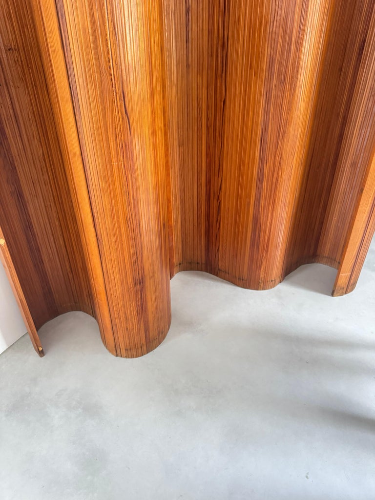 Sculptural Wood Folding Screen by Baumann, from Grands Magasins Du
