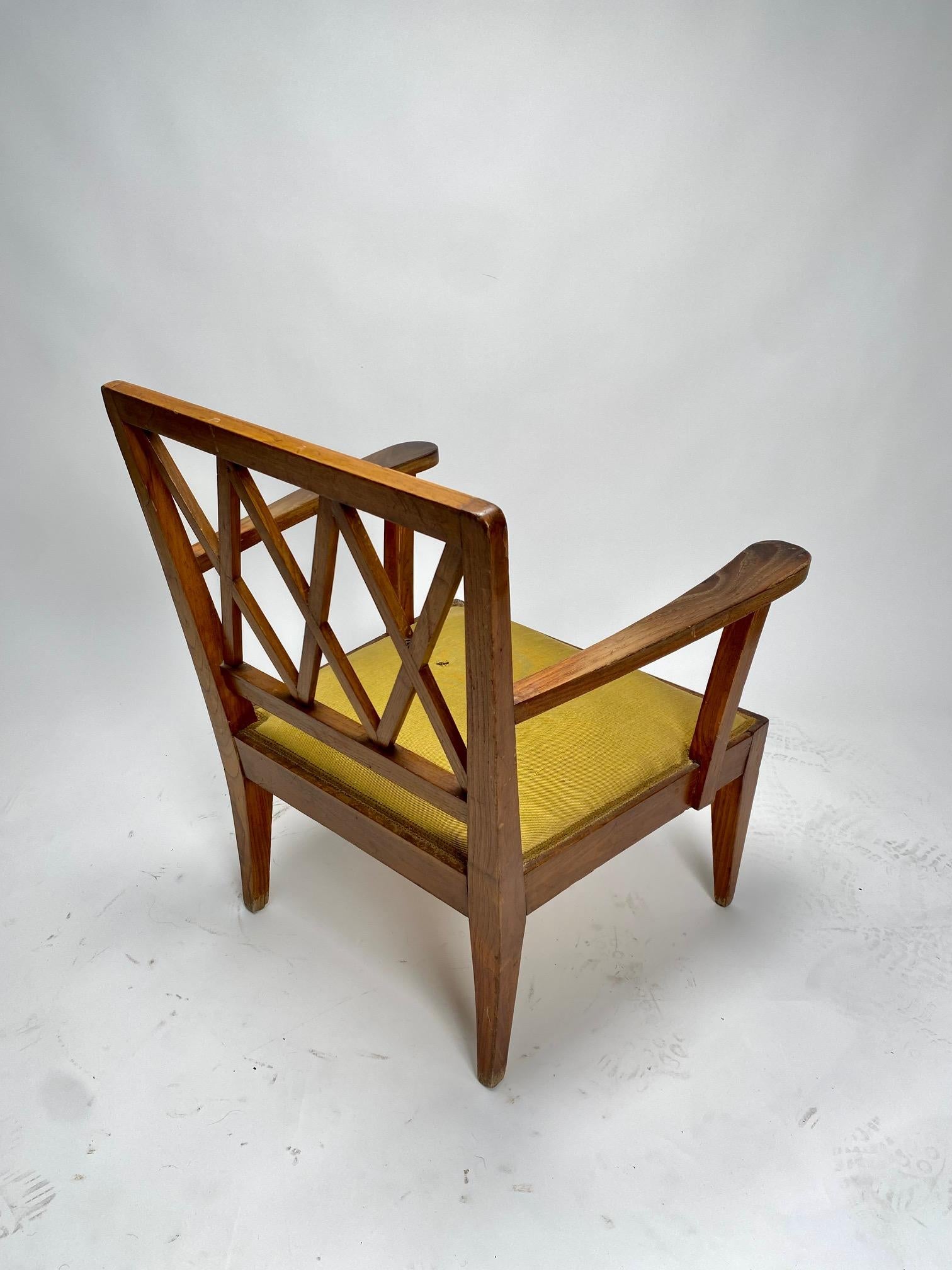 Sculptural wooden Armchair, Gio Ponti Style, Italy, 1930s For Sale 1