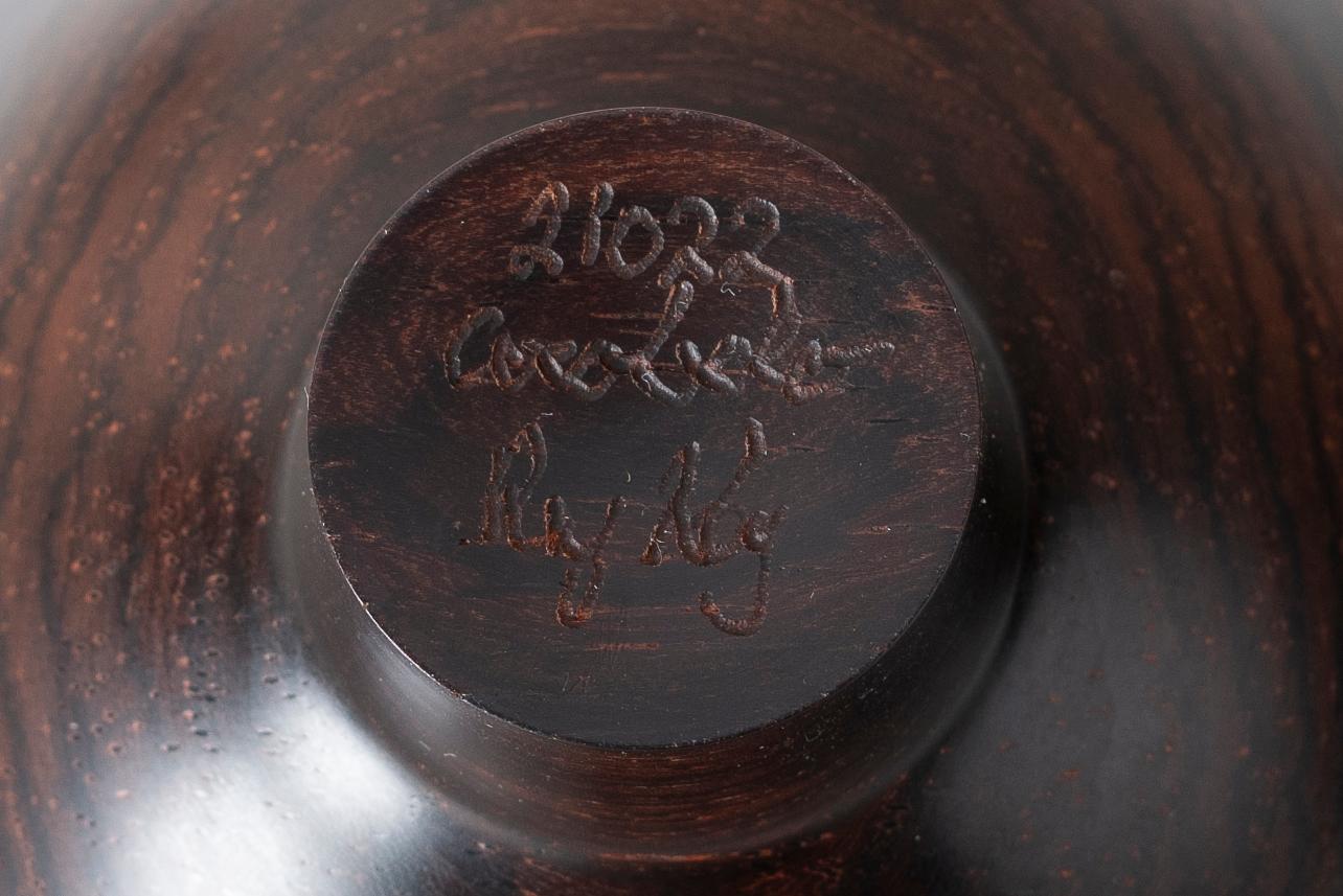 Tornito Ciotola scultorea in legno del maestro artigiano Ray Key in Cocobolo vaso gingillo in vendita
