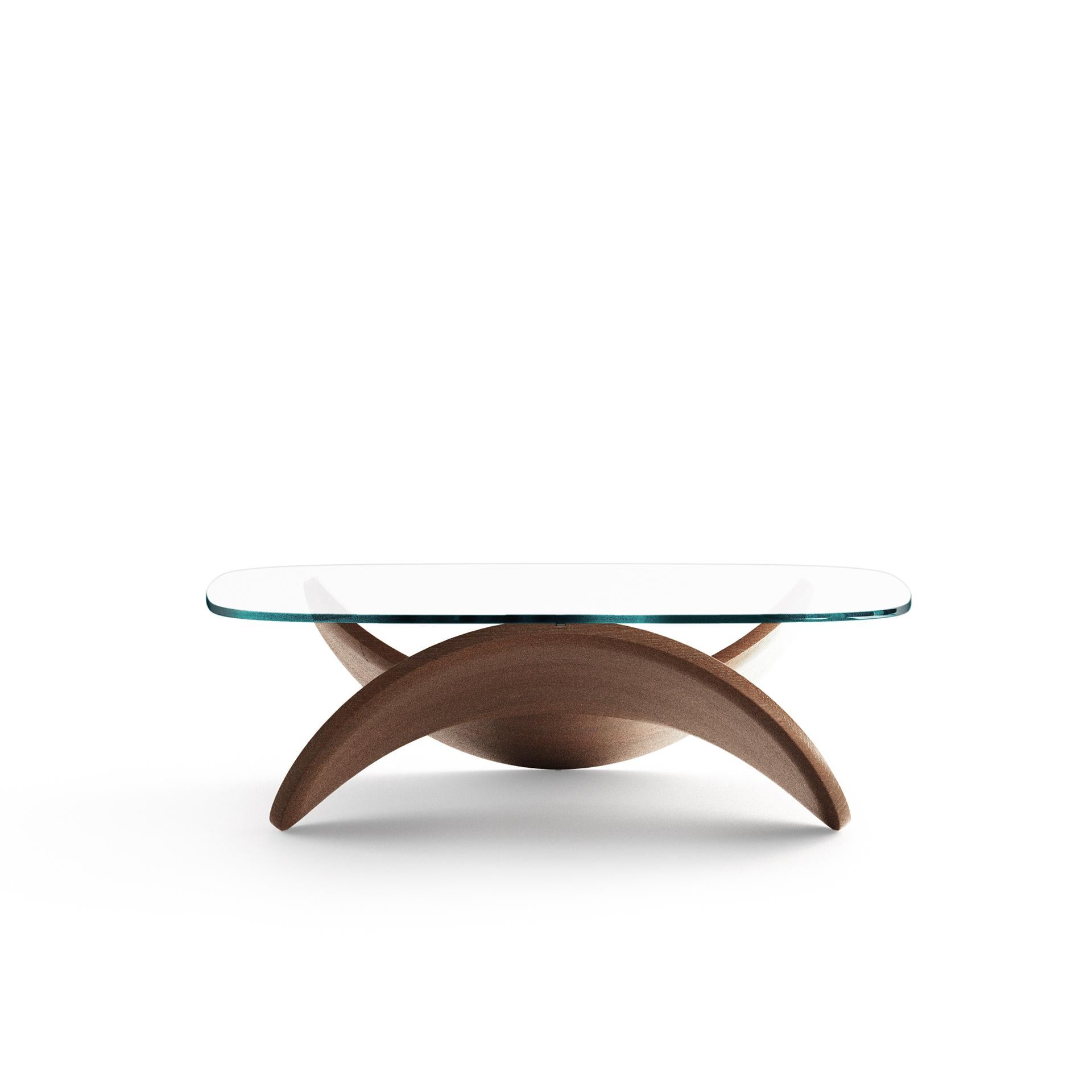 Italian Sculptural Wooden Coffee Table in a Natural Brown Stain and Glass Top, Italy For Sale