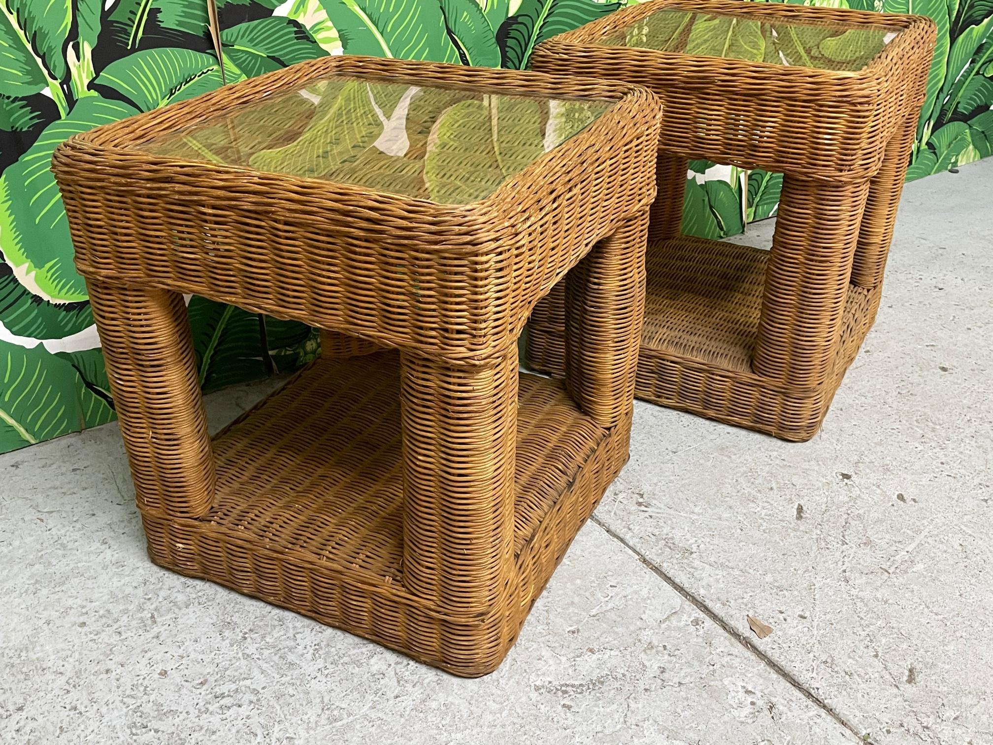 Sculptural Woven Wicker Nightstands, a Pair In Good Condition In Jacksonville, FL