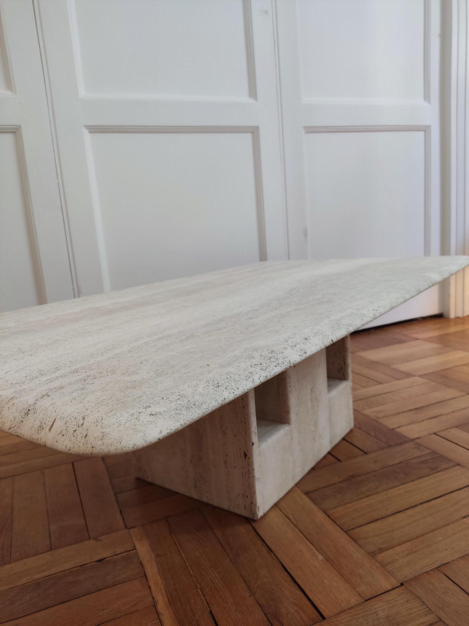 Sculpturale travertine coffee table - Claude Berradacci For Sale 1
