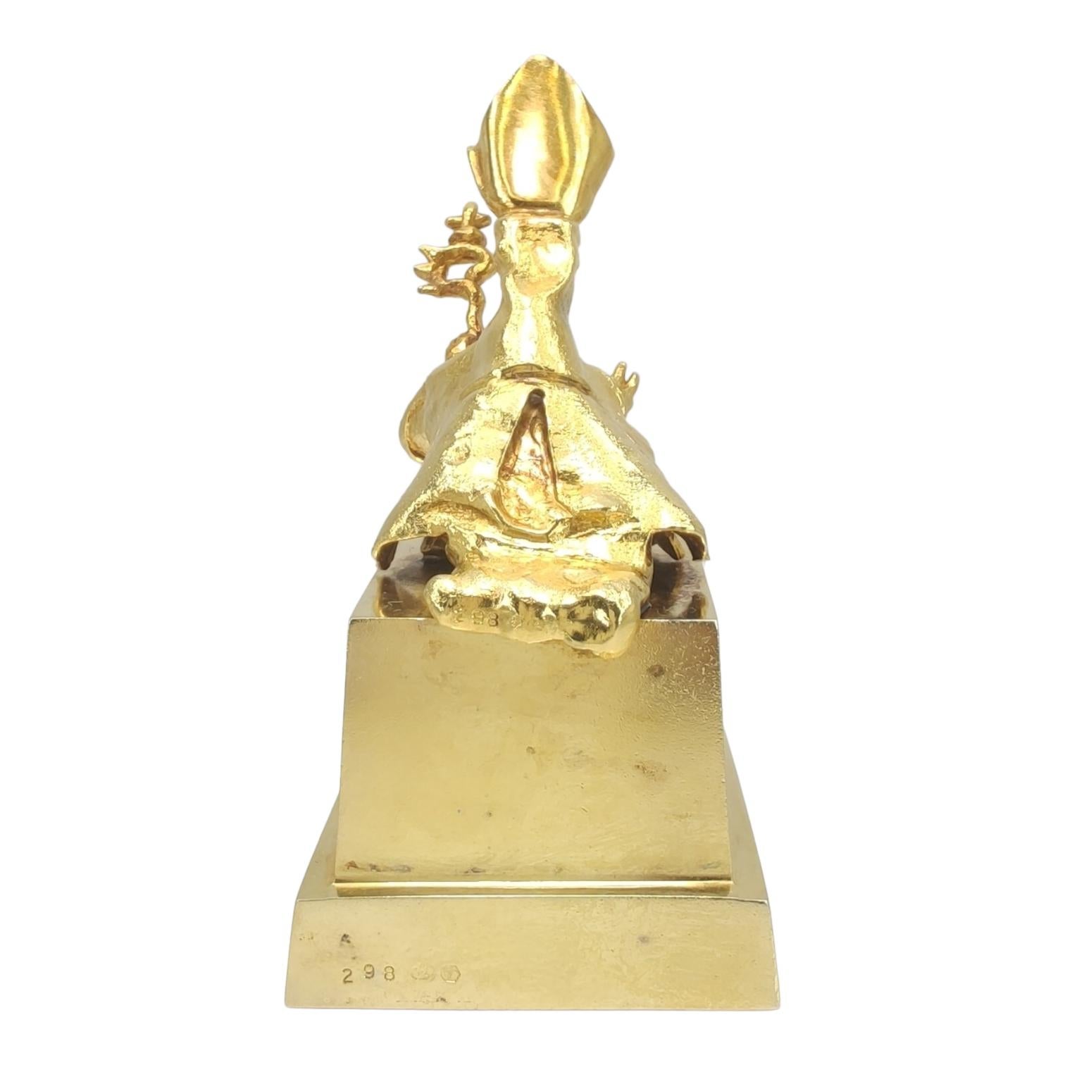 Sculpture en or 18 carats de Saint Narcisse des Flies  Salvador Dali, 1974  Unisexe en vente