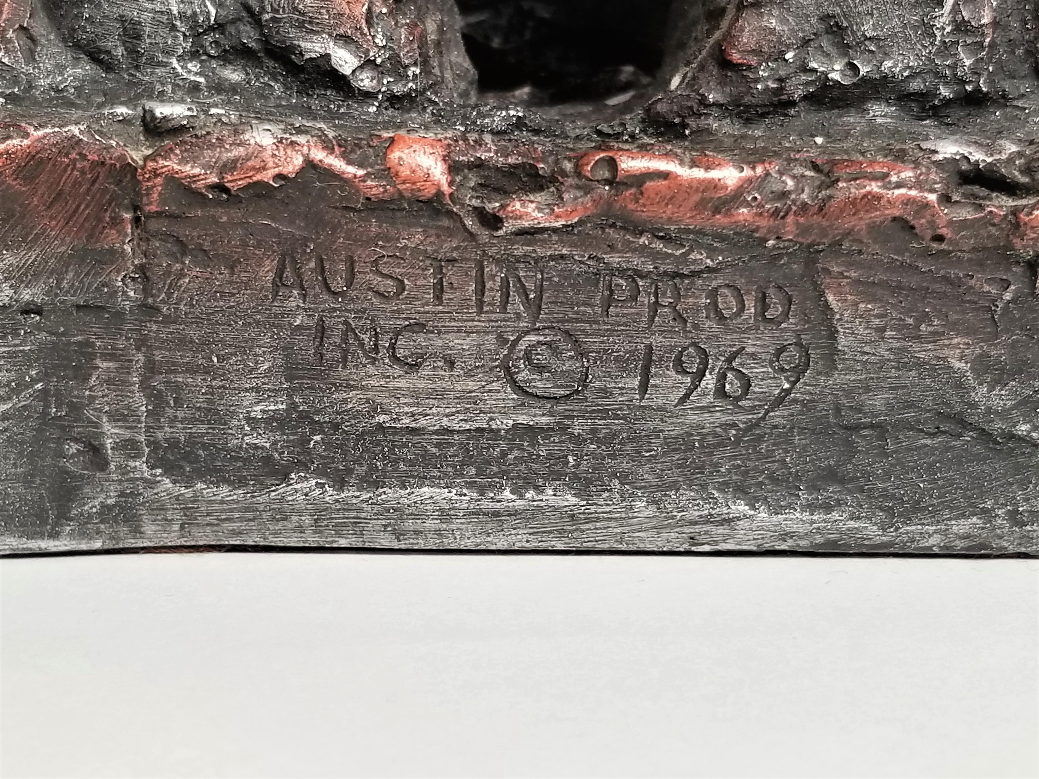 Skulptur 1969 Signiert Austin Productions Figural Brutalist im Angebot 8