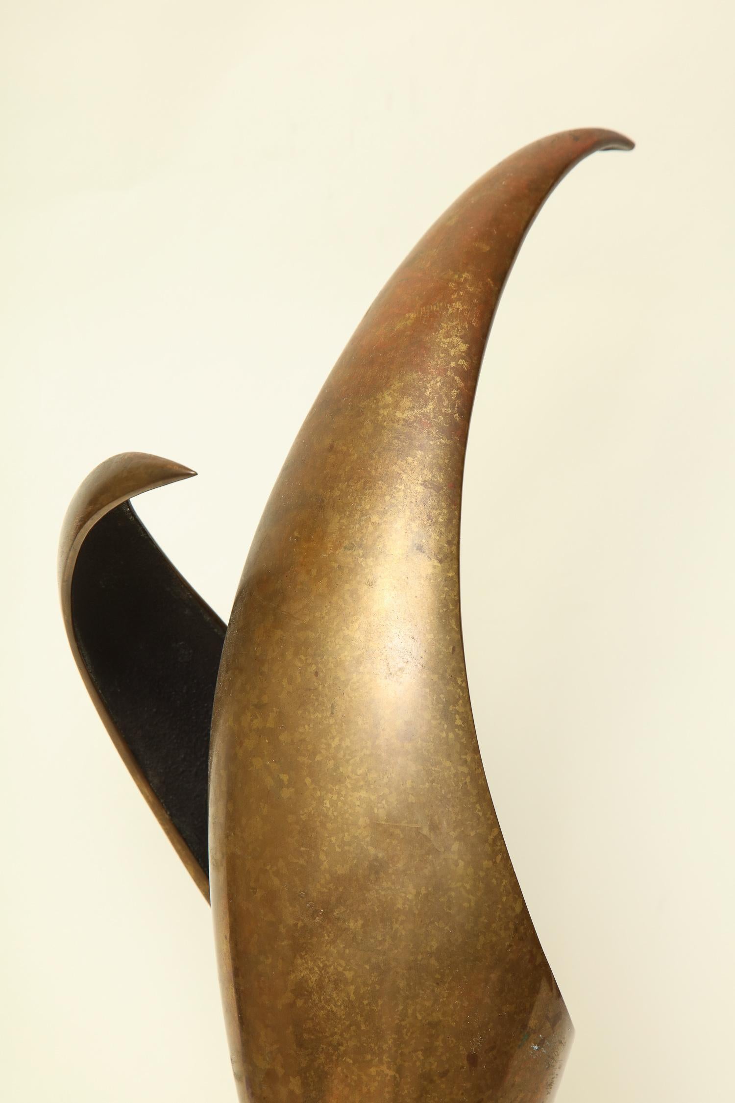 Sculpture abstract patinated bronze Mid-Century Modern, 1960s.