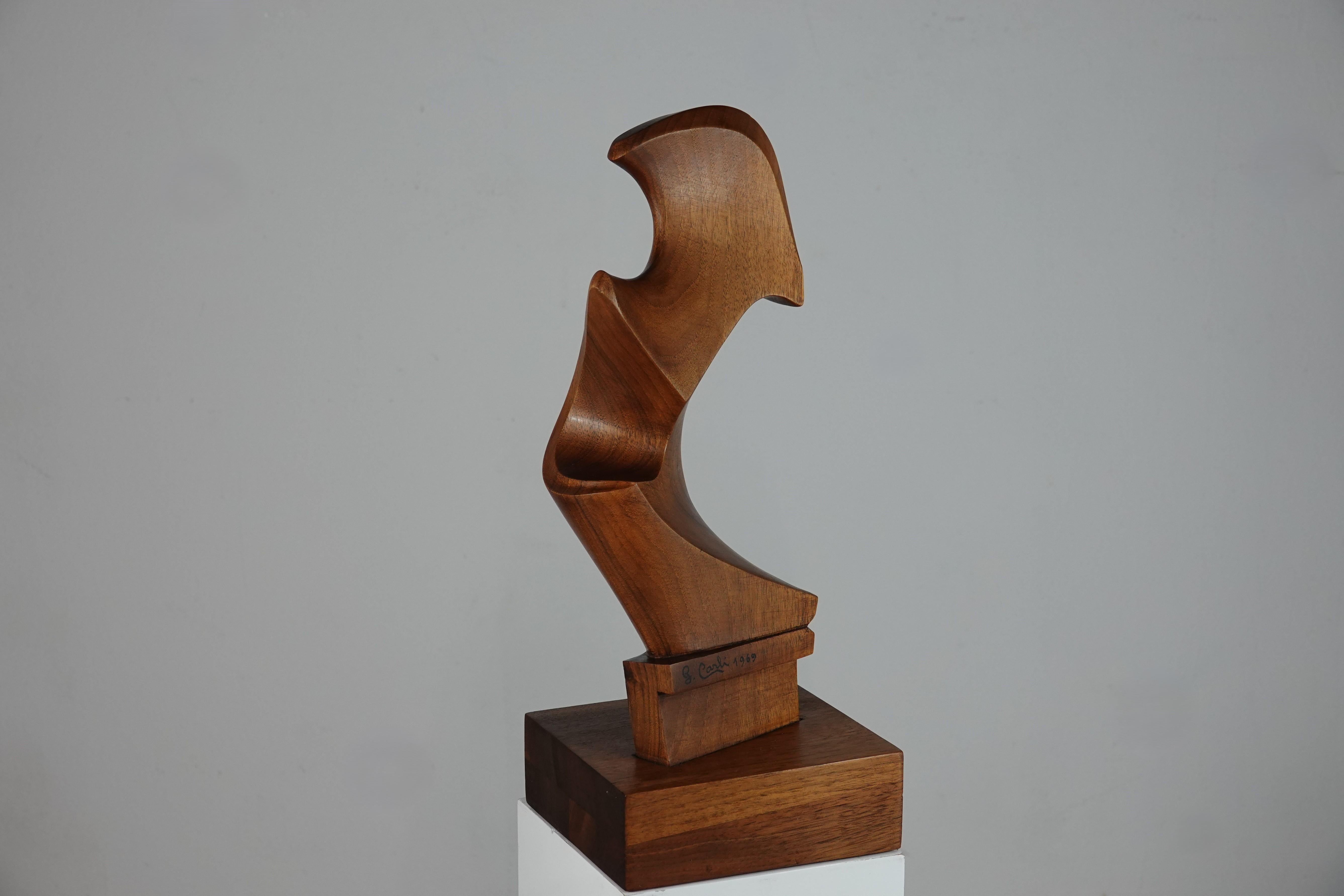 Carved Sculpture abstraite vénitiennes par Giuseppe Carli. signé et daté 1969 For Sale