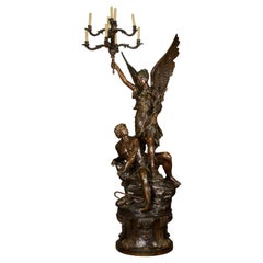 Escultura y candelabro, El genio del progreso. Bronce. Siglo XX (...)