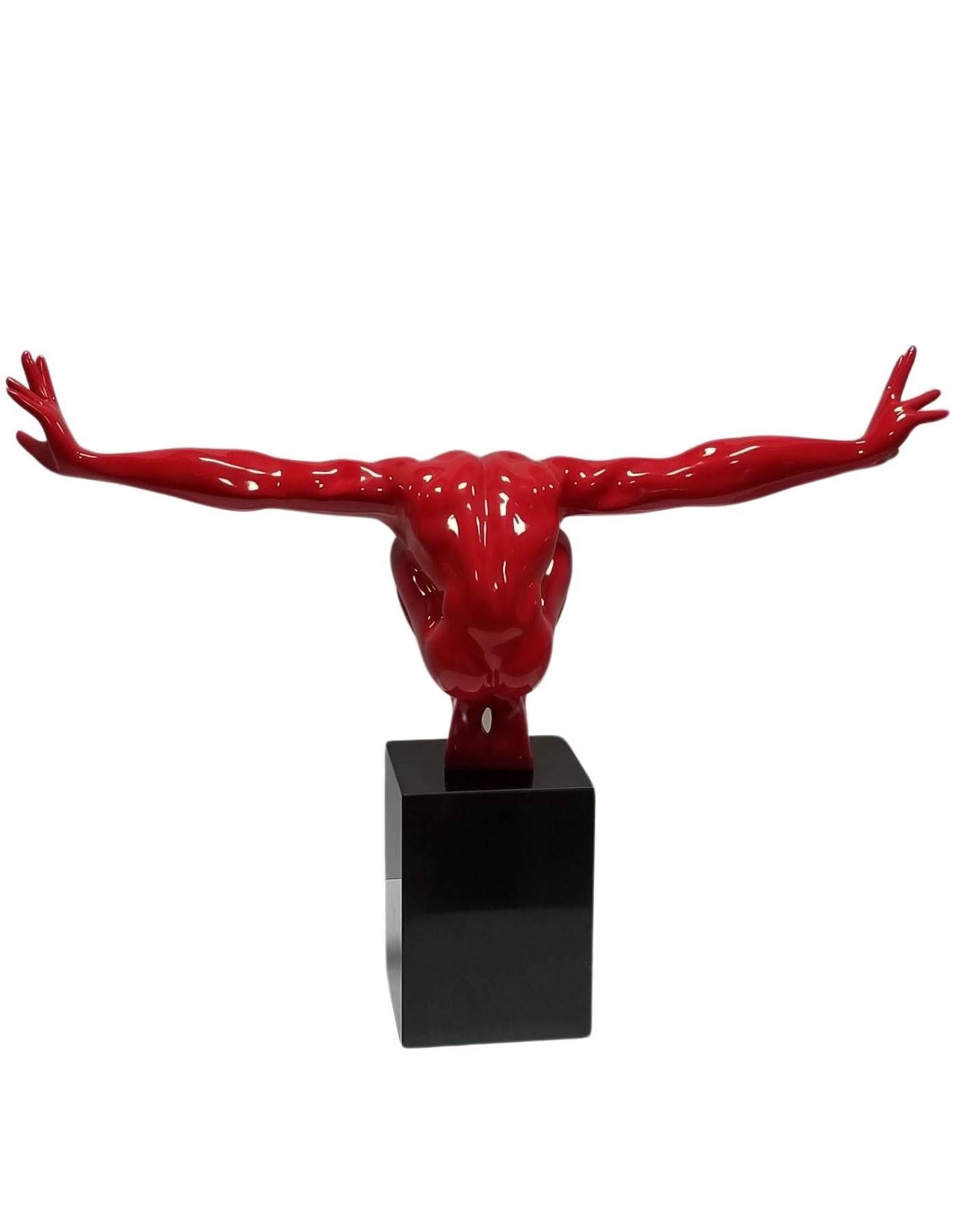 Sculpture Athlete Figurine in Resin For Sale 3