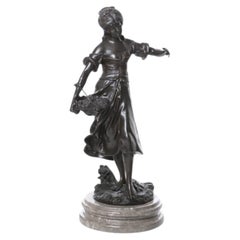 Escultura - Auguste Moreau - «Jovencita con una cesta de flores» (firmada)