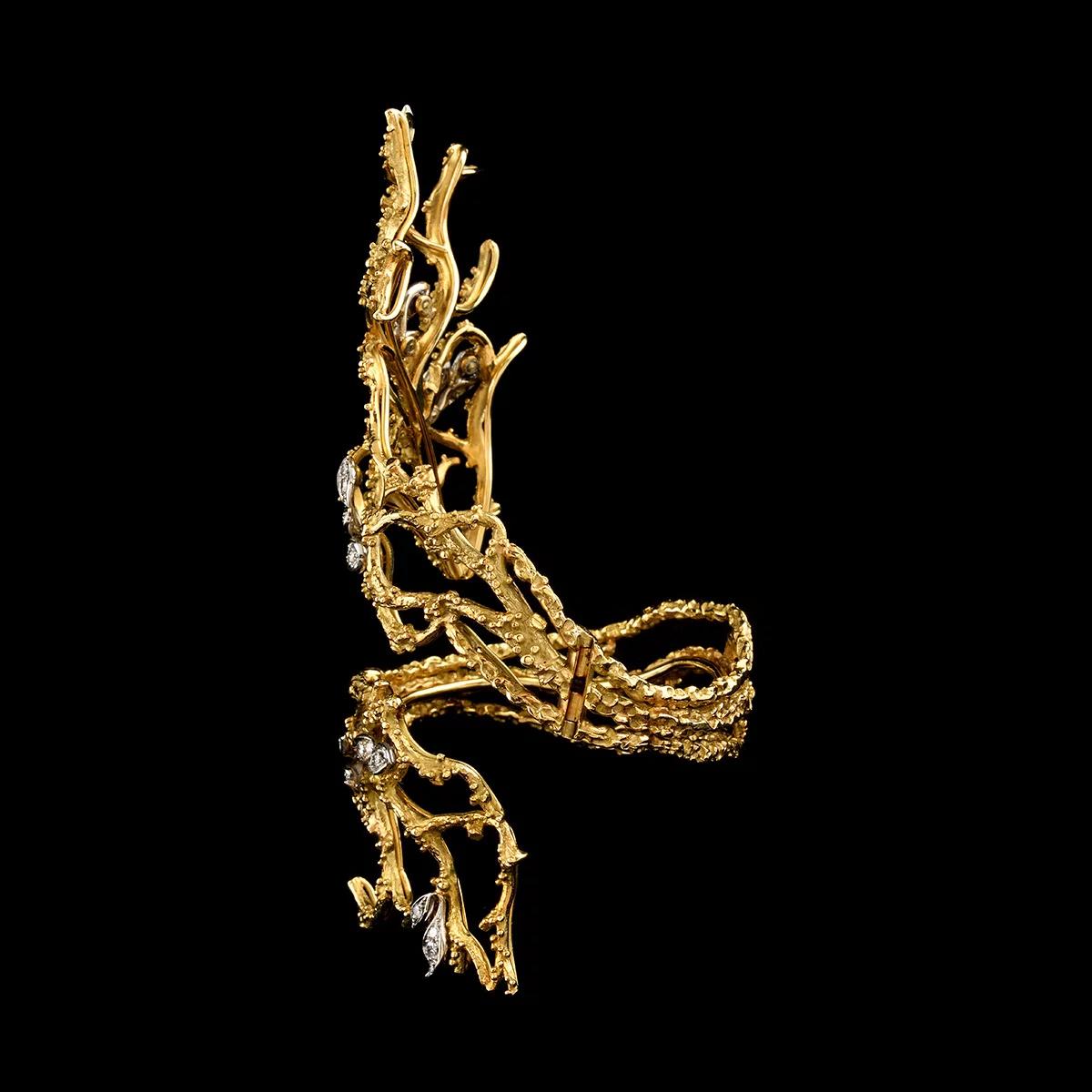 Skulptur-Armband Gilbert Albert Gold und Diamanten 1970er Jahre im Zustand „Gut“ im Angebot in PARIS, FR