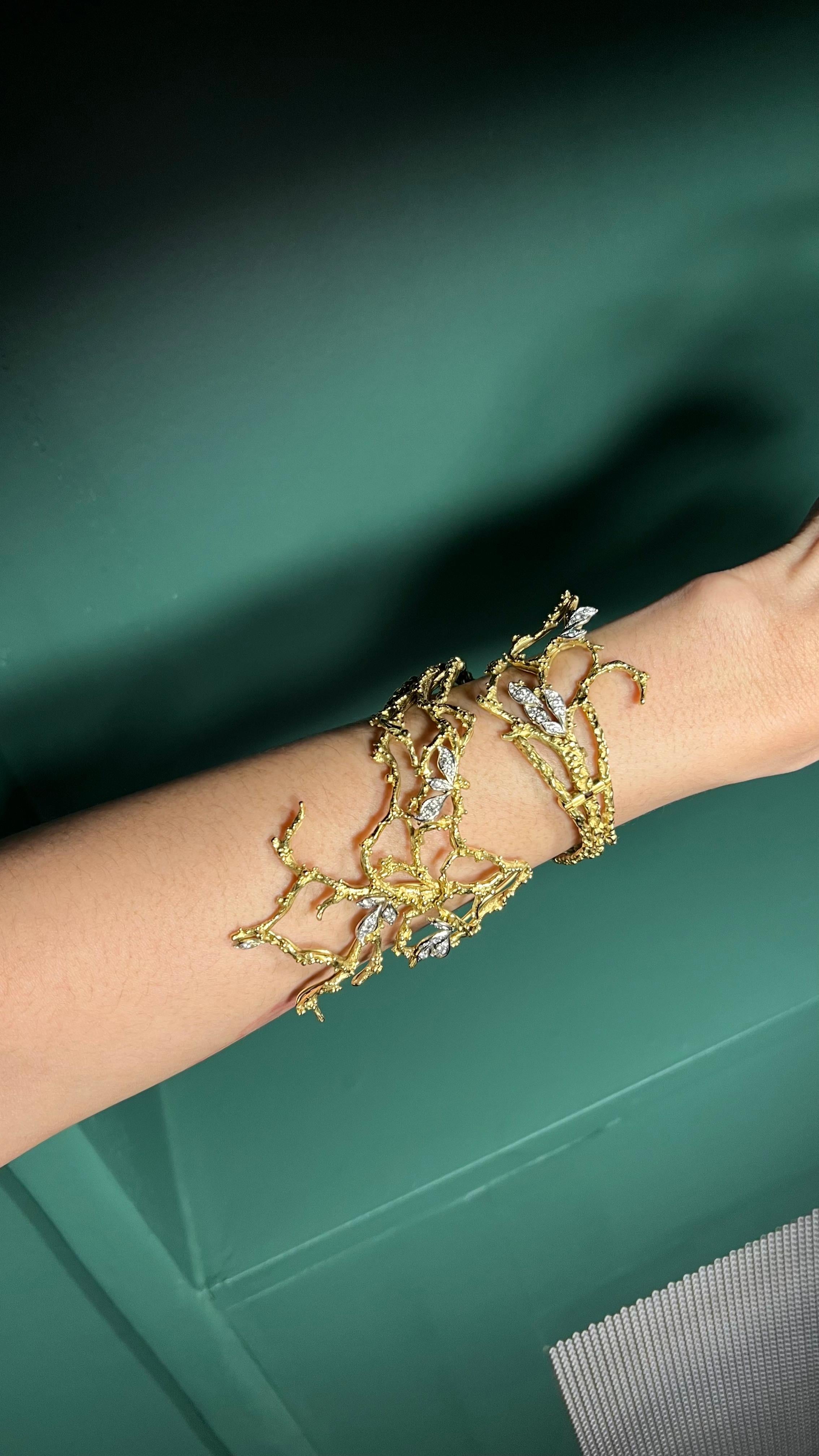 Skulptur-Armband Gilbert Albert Gold und Diamanten 1970er Jahre im Angebot 2