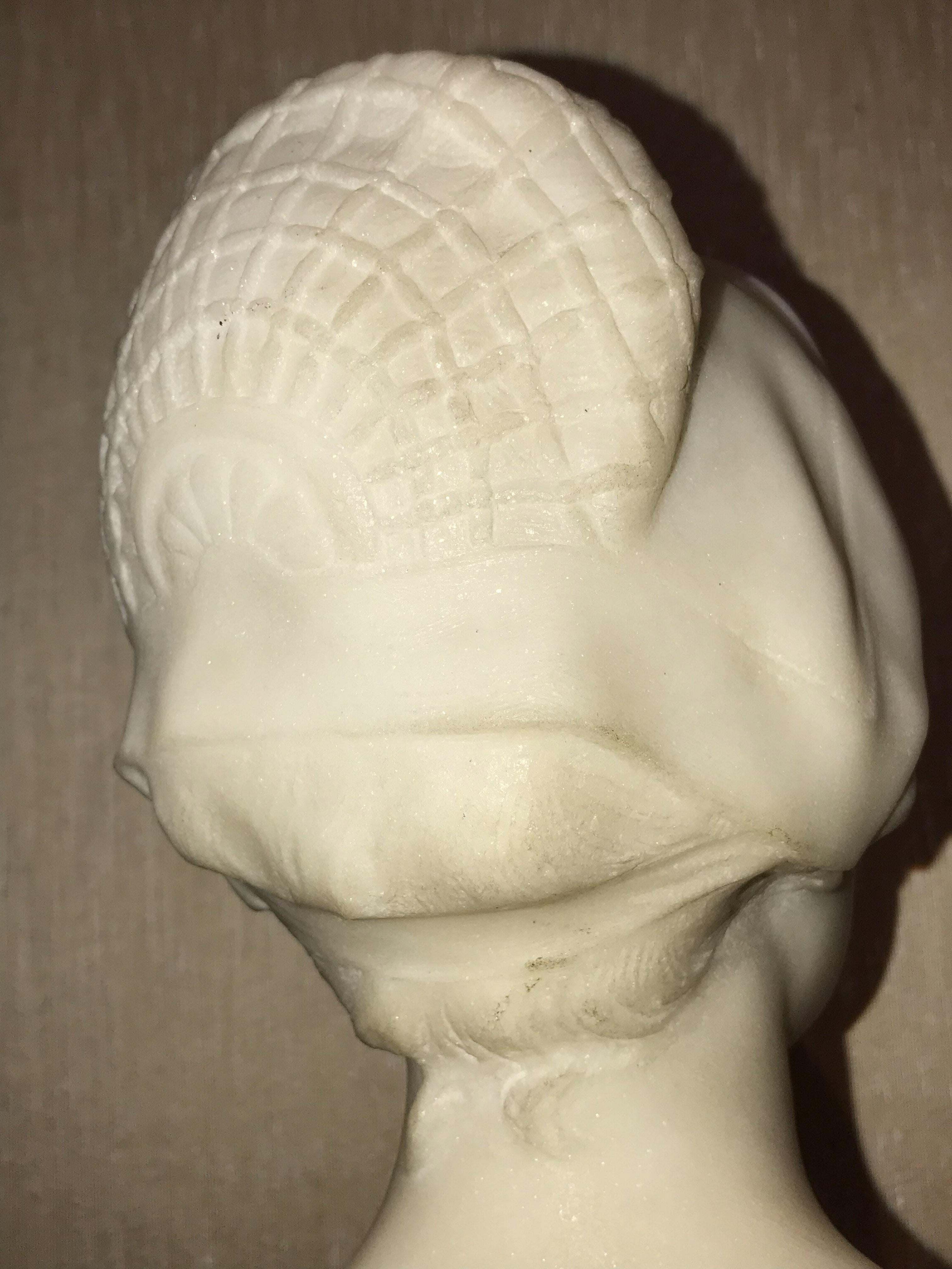 Sculpture “Bust of a Lady” For Sale 2