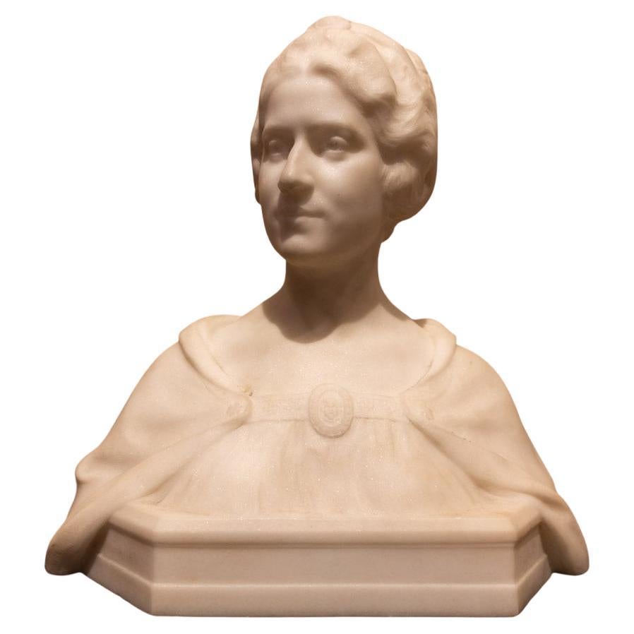 Sculpture “Bust of a Lady” For Sale