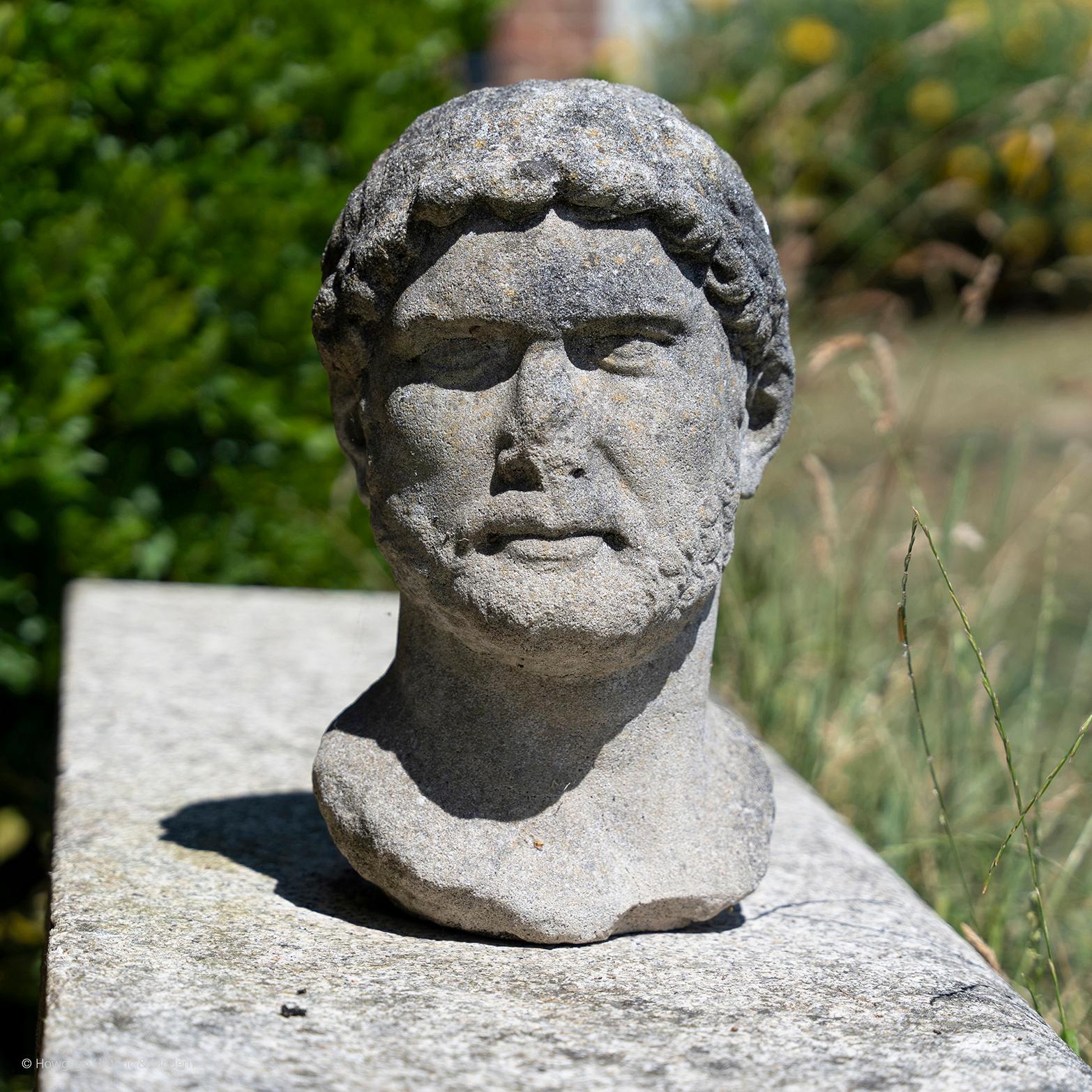 Sculpture Buste Stone Brutus Bon état - En vente à BUNGAY, SUFFOLK