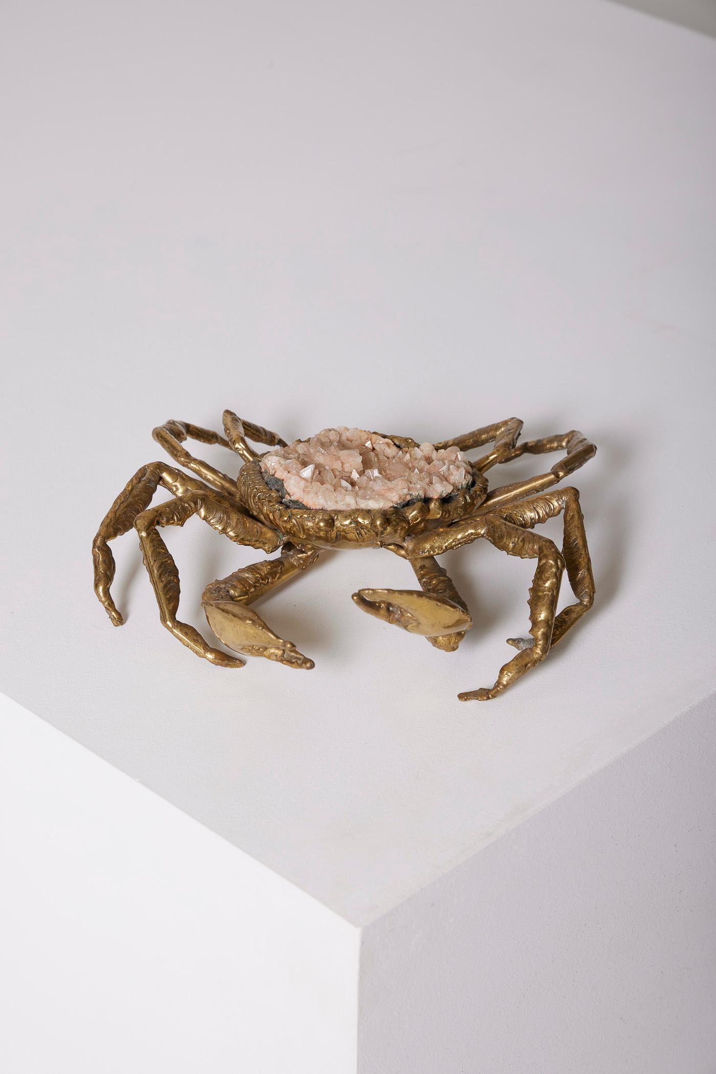 Sculpture in brass and rose quartz by designers Isabelle and Richard Faure, from the 1970s. Signed sculpture on one of the sea spider's claws. In perfect condition.
DV495