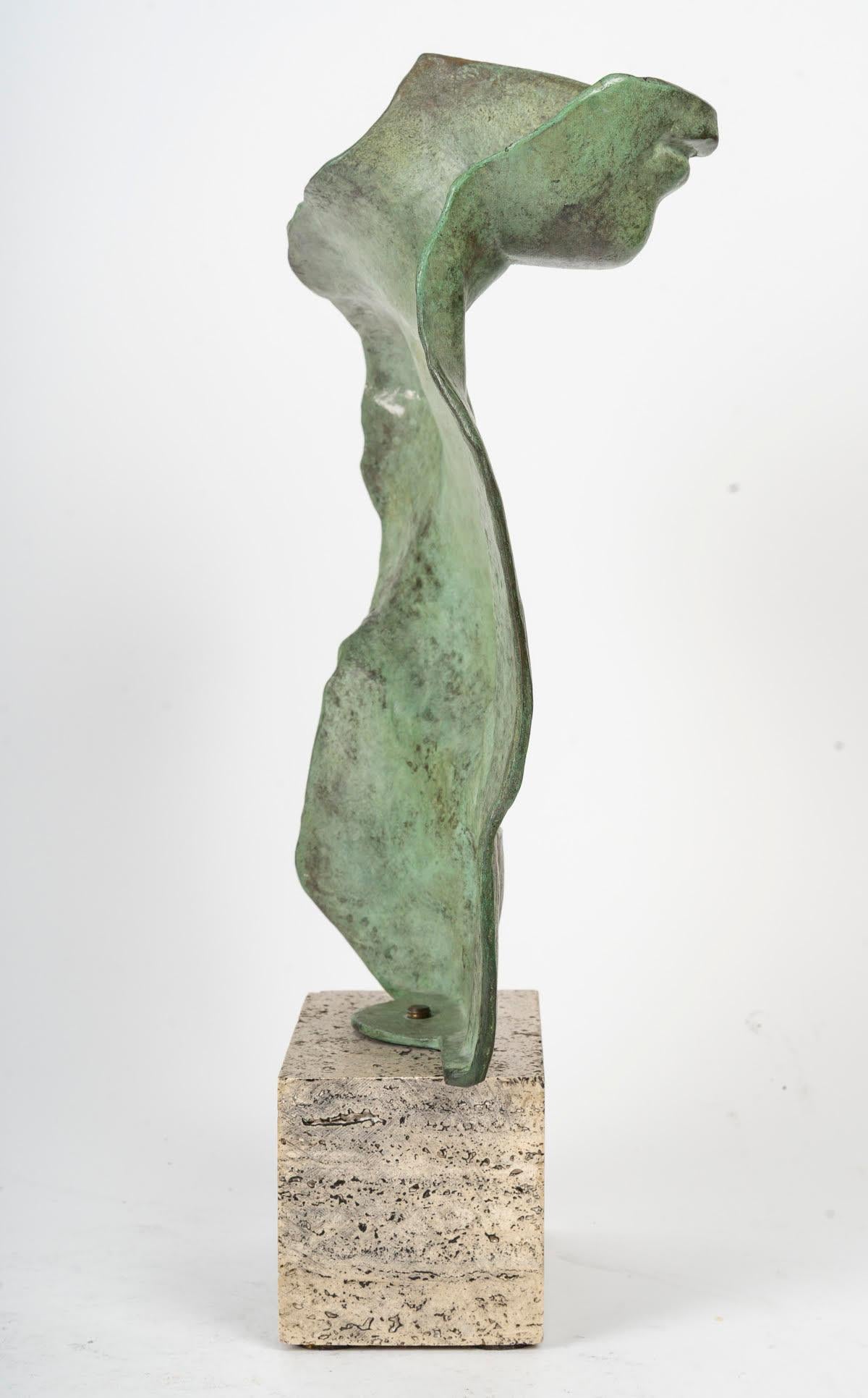 Scultura di Mitoraj raffigurante un busto di uomo in bronzo, XX secolo. in vendita 2