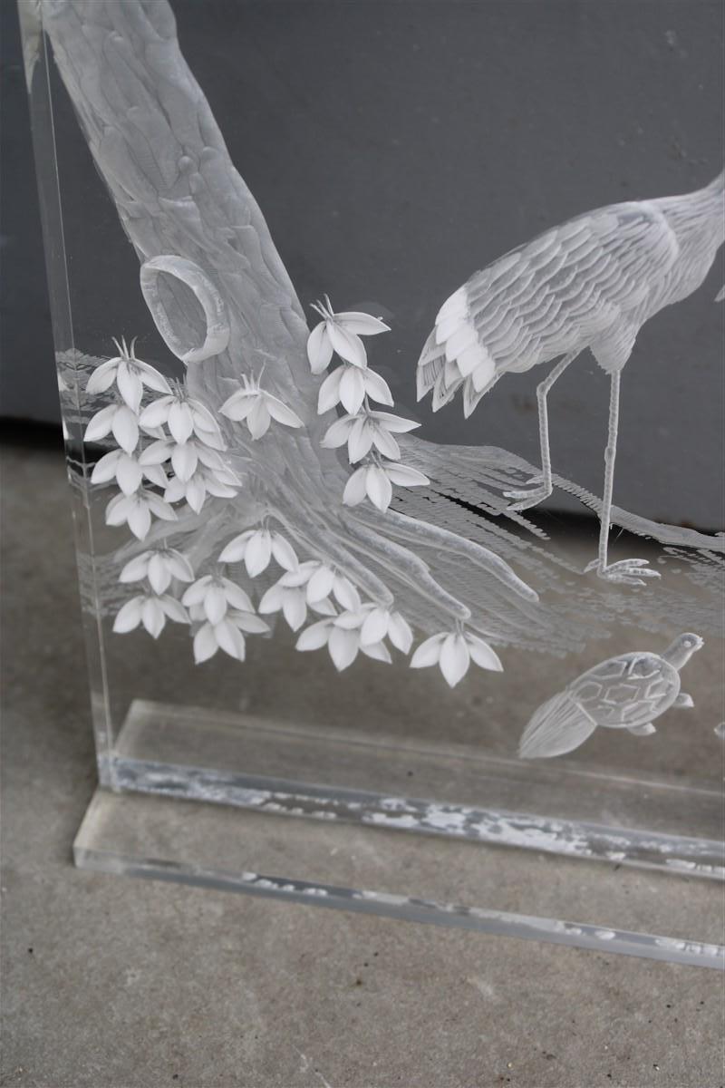 Sculpture Carved on Plexiglass with Engraving Italian Design 1970 Herons and Tre For Sale 1