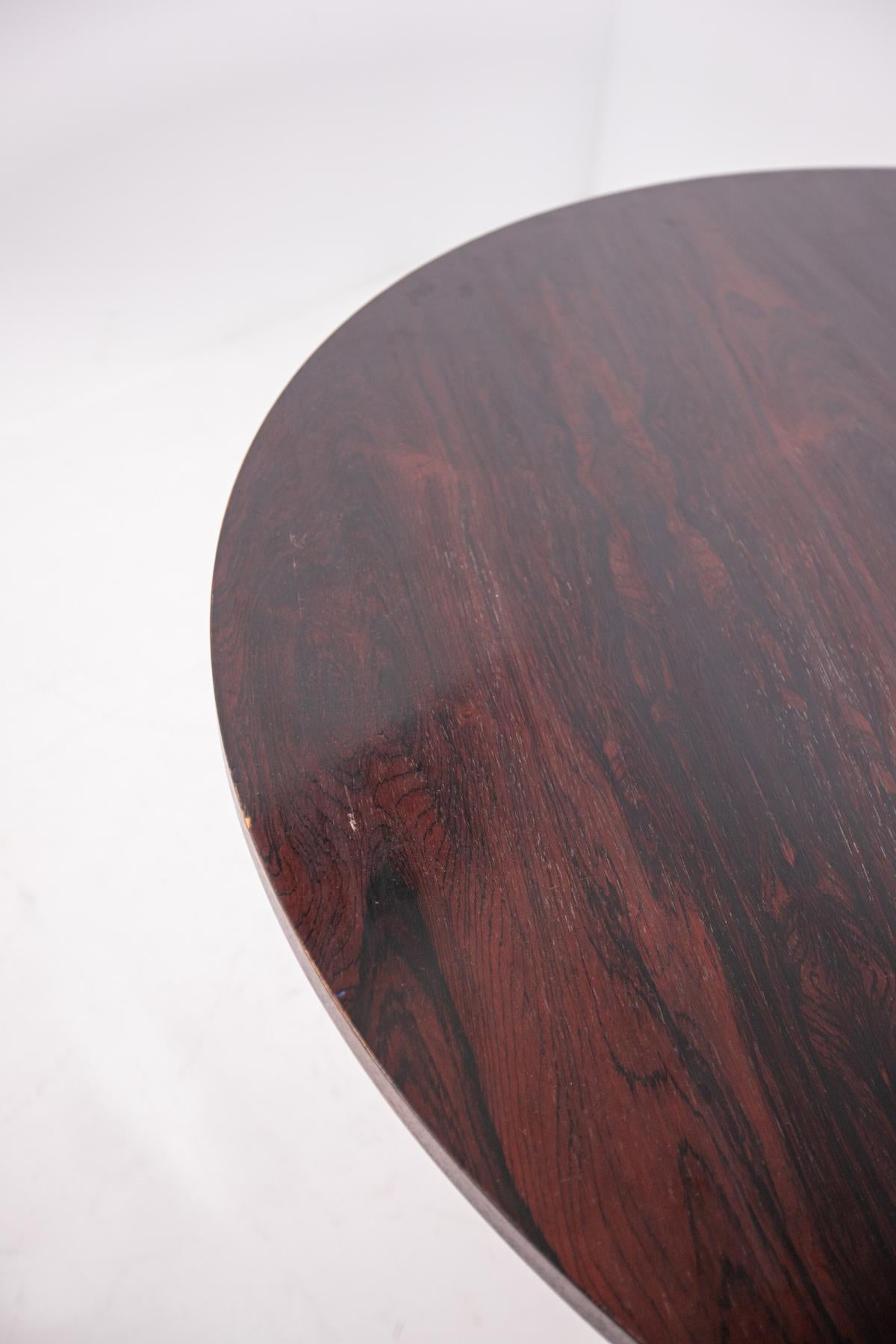 Sculpture Center Table by Carlo de Carli for Sormani, 1963 In Good Condition In Milano, IT