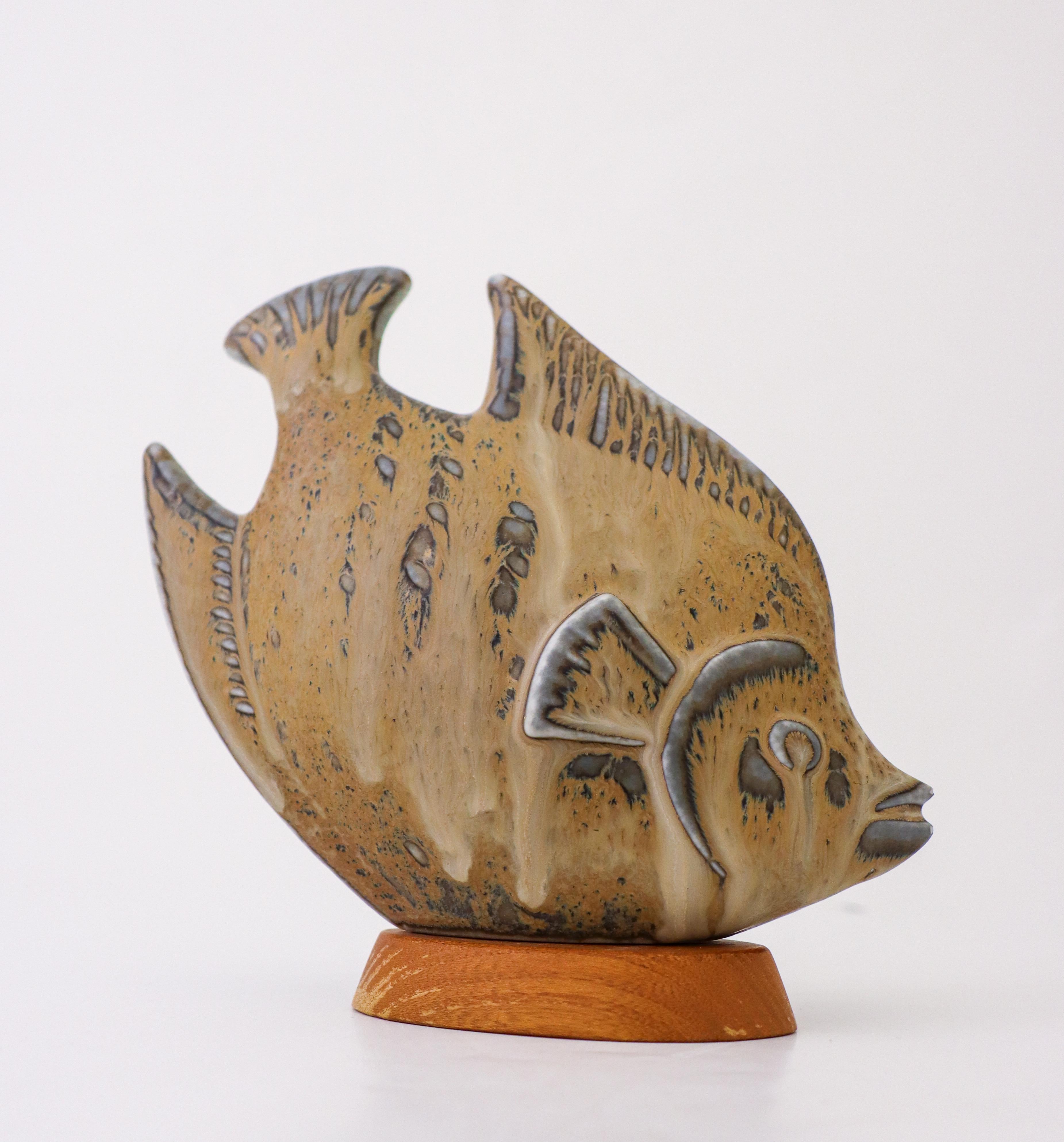 Skulptur Keramischer Fisch - Gunnar Nylund - Rörstrand (Schwedisch) im Angebot