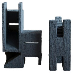 Sculpture Géométrique Contemporaine Constructiviste Wood Concrete Grey - The Dog
