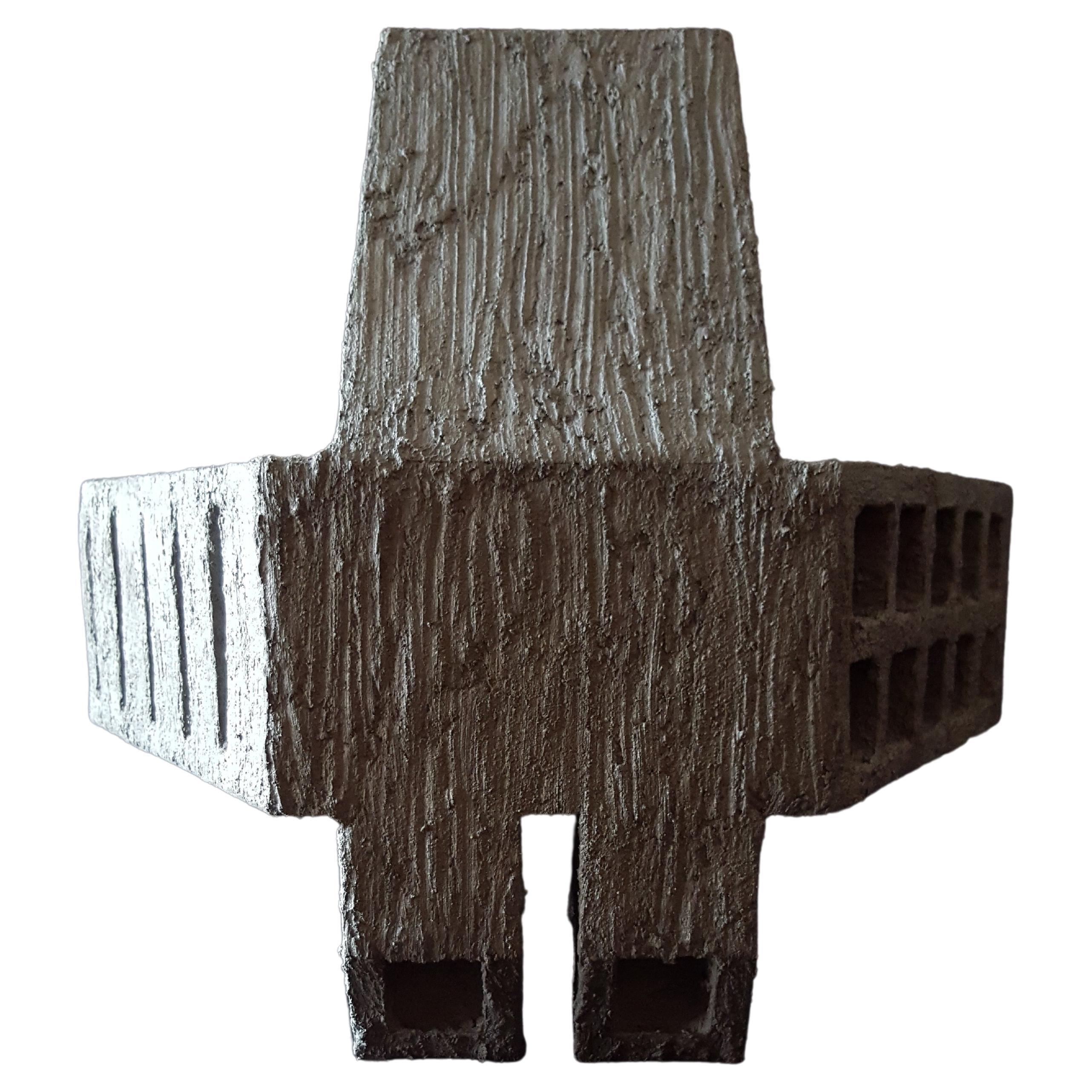 Sculpture géométrique contemporaine constructiviste en bois gris béton - Le dragon