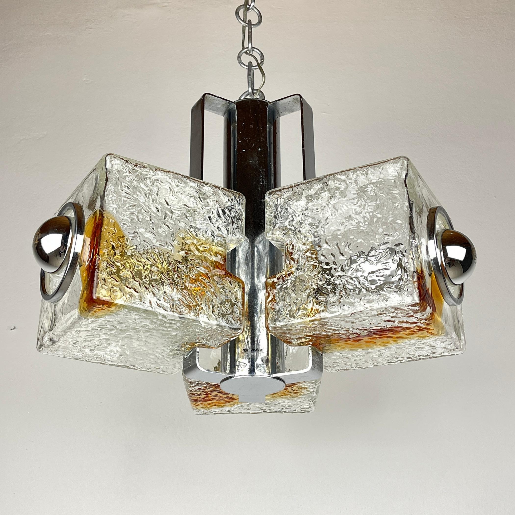 Mid-Century Modern Lustre de Murano au design cubique de Toni Zuccheri pour VeArt Italie 1970 en vente