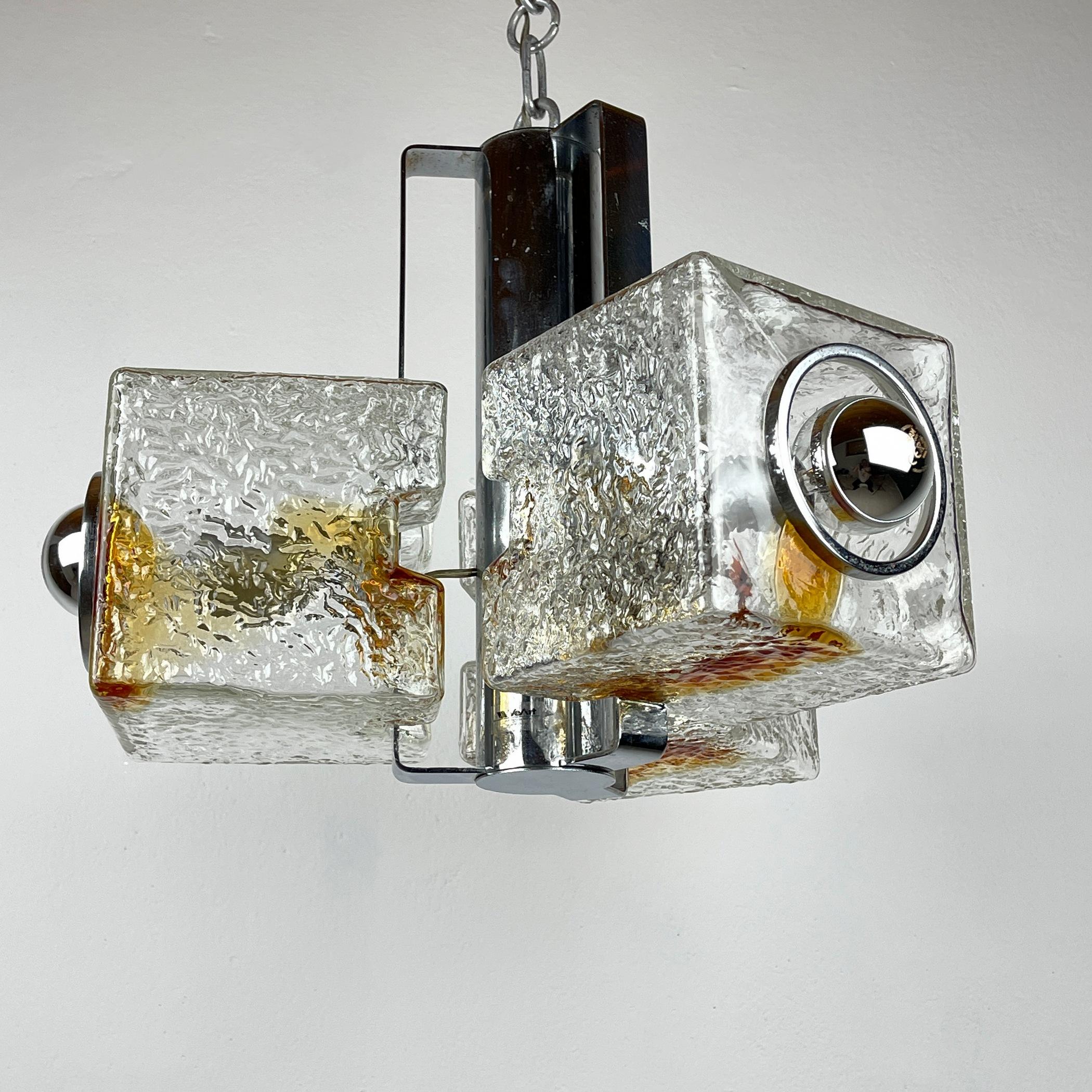 20ième siècle Lustre de Murano au design cubique de Toni Zuccheri pour VeArt Italie 1970 en vente