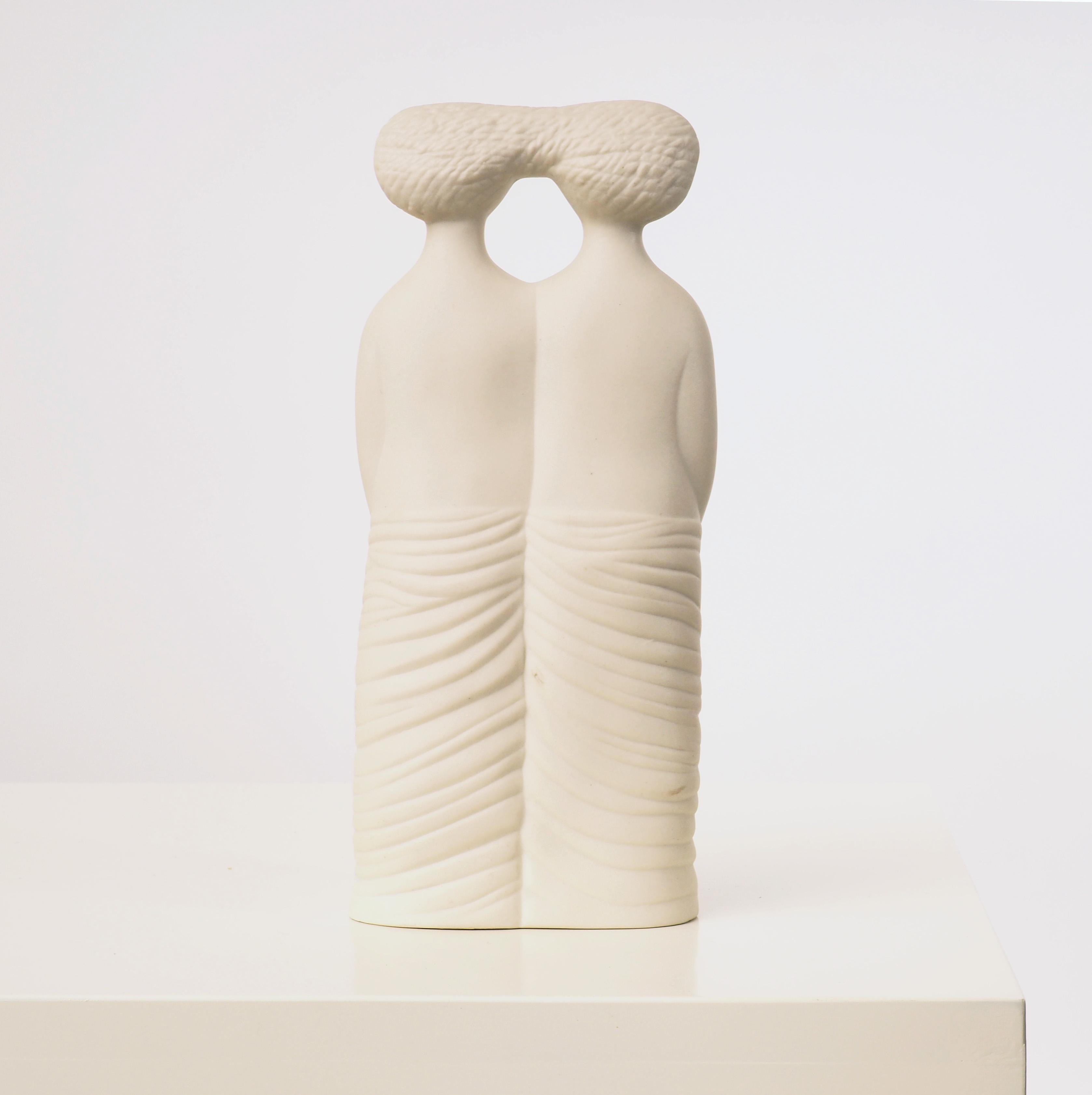 Skulptur „De Tu“ aus pariser Ware von Stig Lindberg, Gustavsberg, Schweden (Keramik) im Angebot