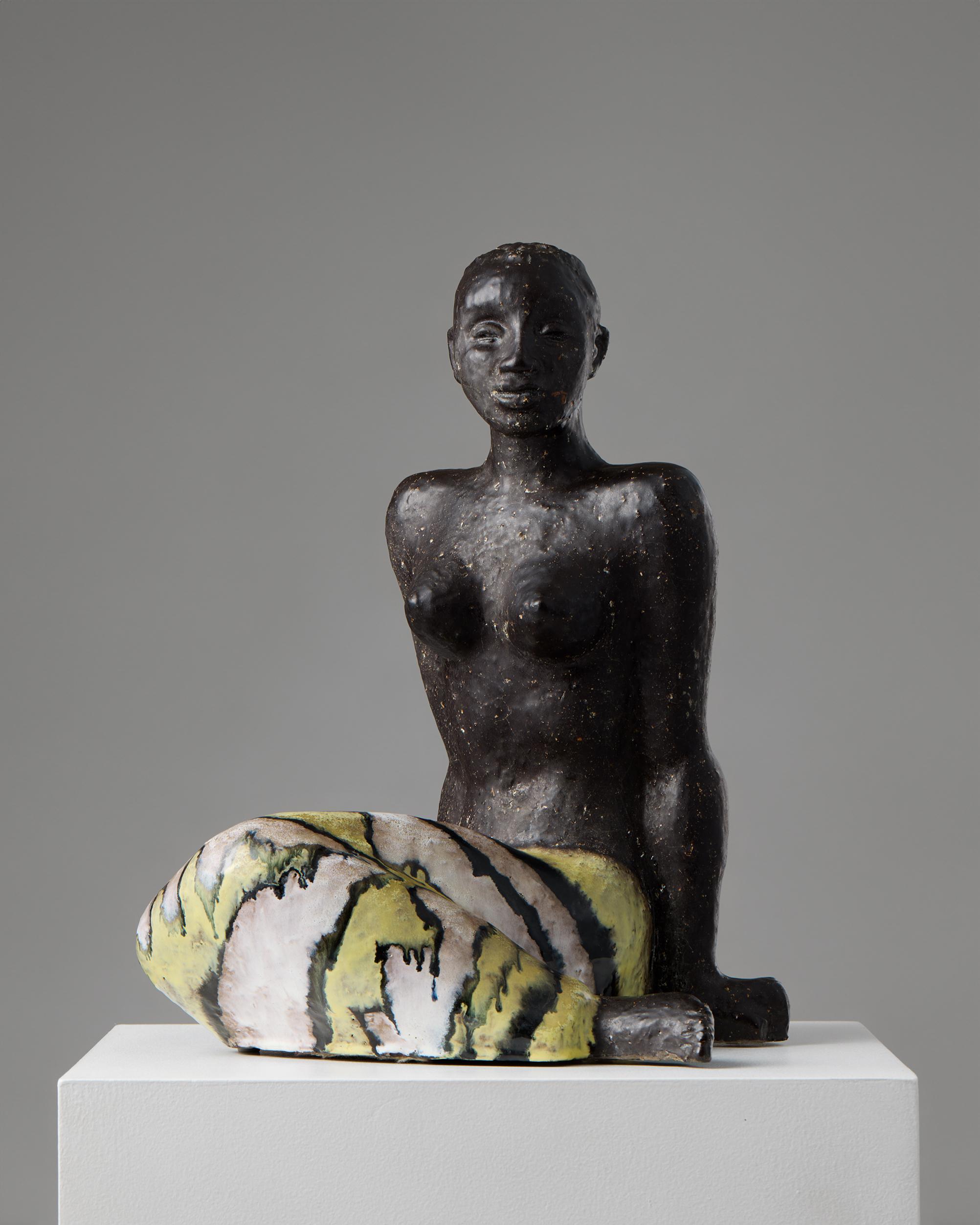 Swedish Sculpture designed by Vicke Lindstrand, for Uppsala Ekeby, Sweden, 1947-1948. For Sale