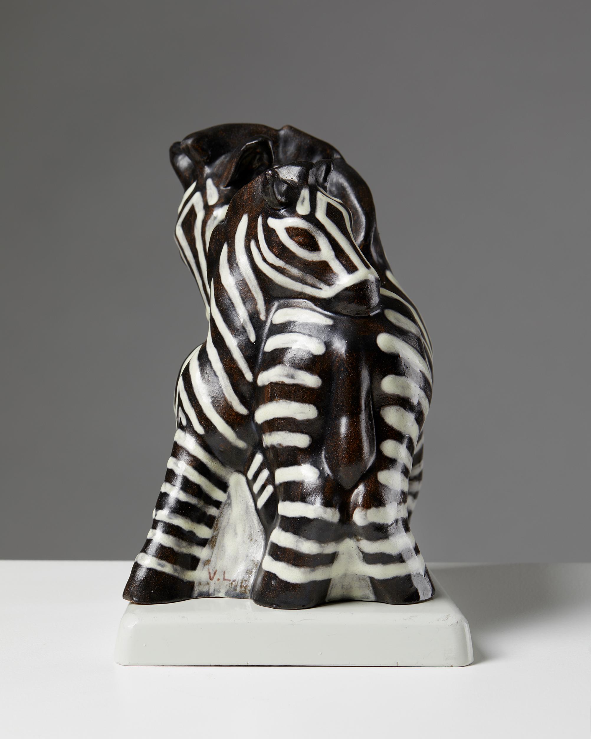 Zebra Sculpture Designed by Vicke Lindstrand for Upsala-Ekeby, Sweden, 1940s In Good Condition For Sale In Stockholm, SE