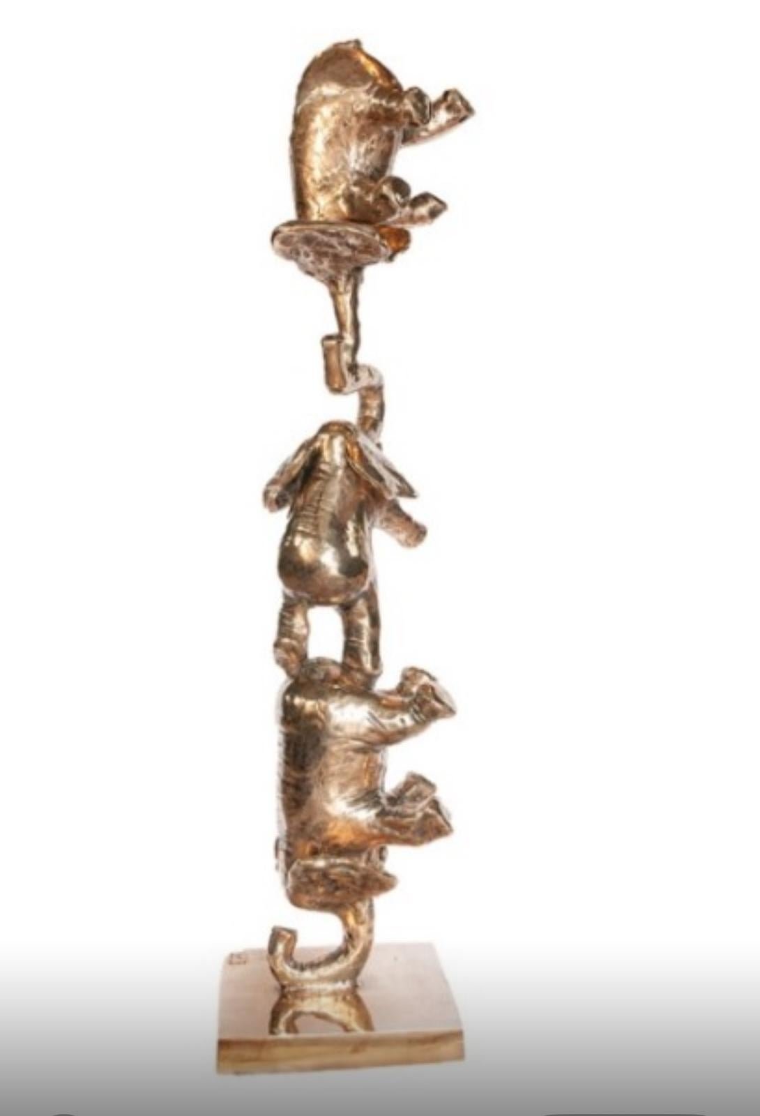 Français Sculpture en bronze doré 