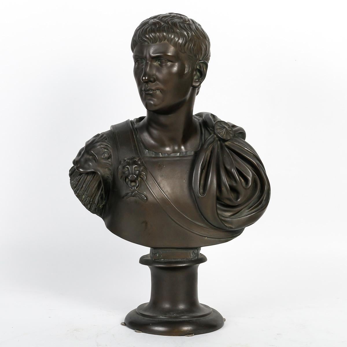 French Sculpture en Bronze, Jules César, XIXème Siècle.  For Sale