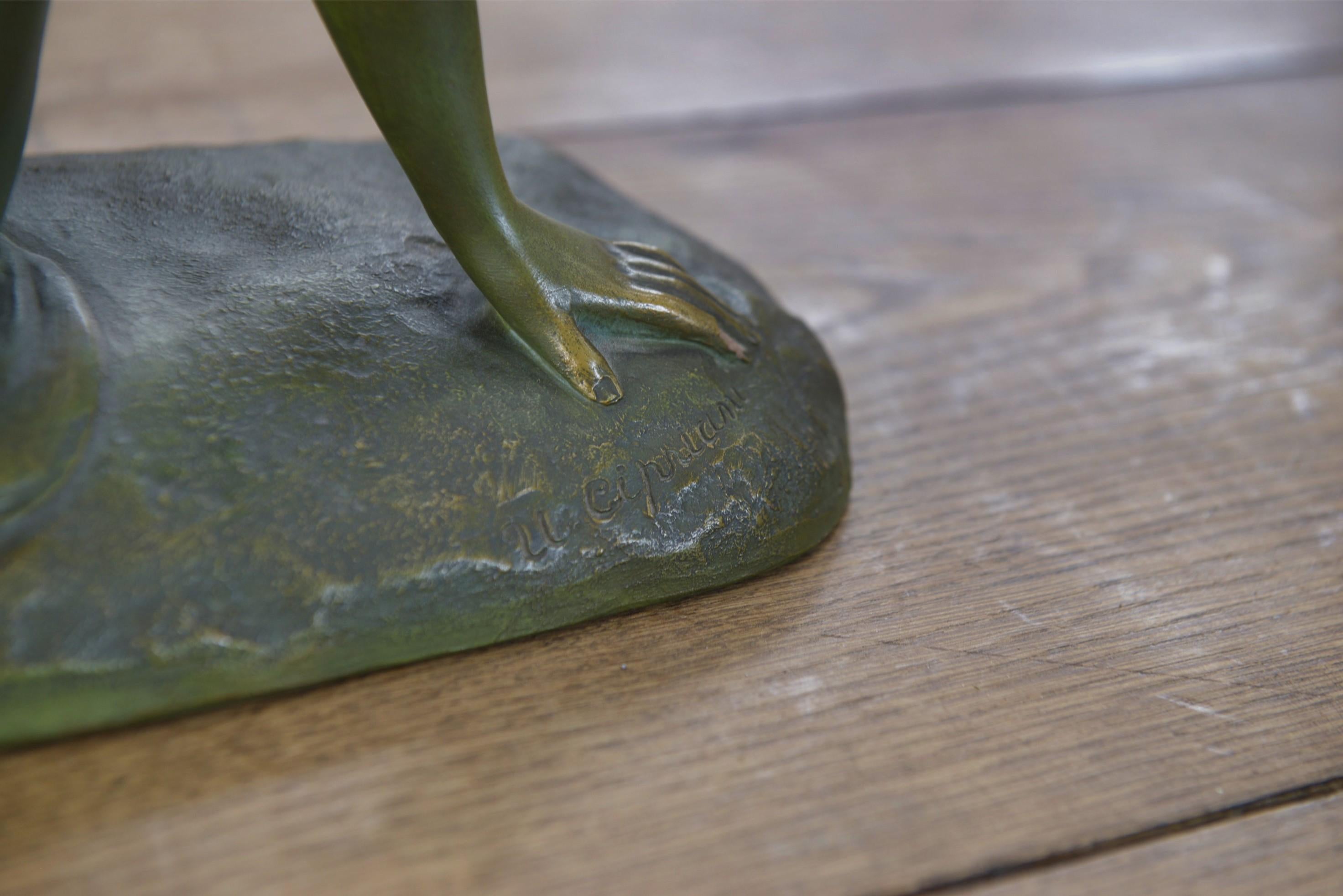 Sculpture en terre cuite patine bronze par Ugo Cipriani en vente 7