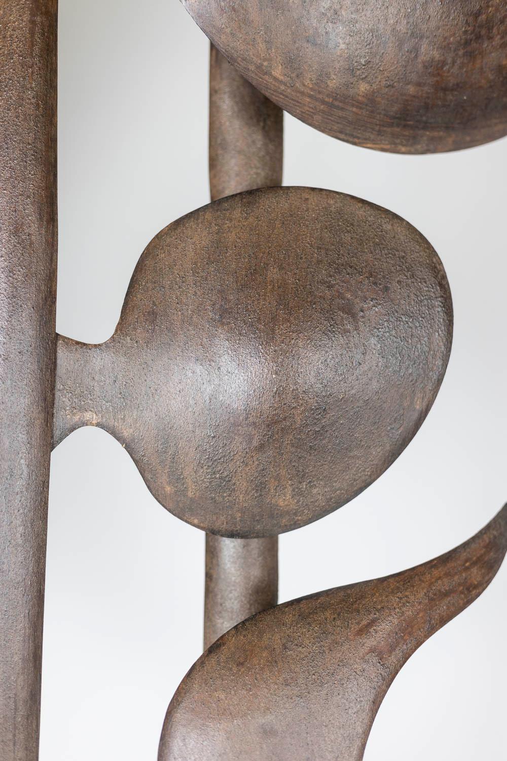 Sculpture intitulée Lutine bombée en métal corten, Oeuvre contemporaine en vente 1